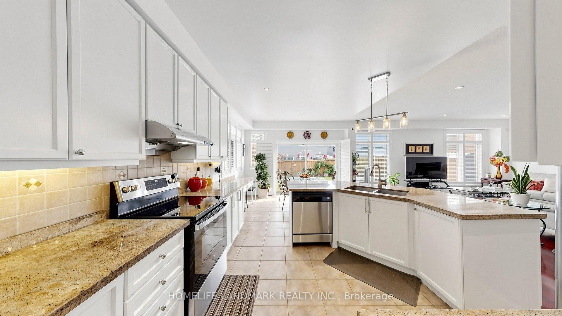 Photo 17 of 25 Gordon Weedon Road, Markham, Greensborough — HOMEH