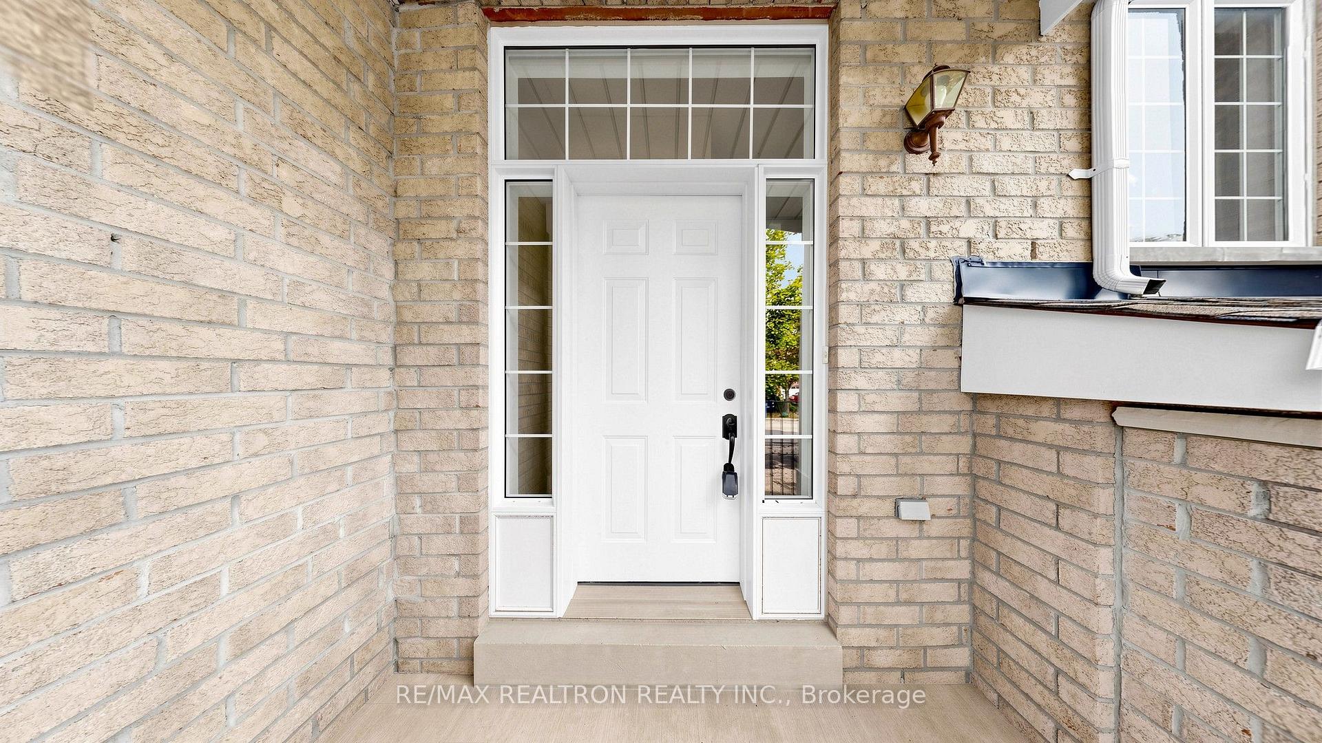 Photo 6 of 88 Banbrooke Crescent, Newmarket, Summerhill Estates — HOMEH