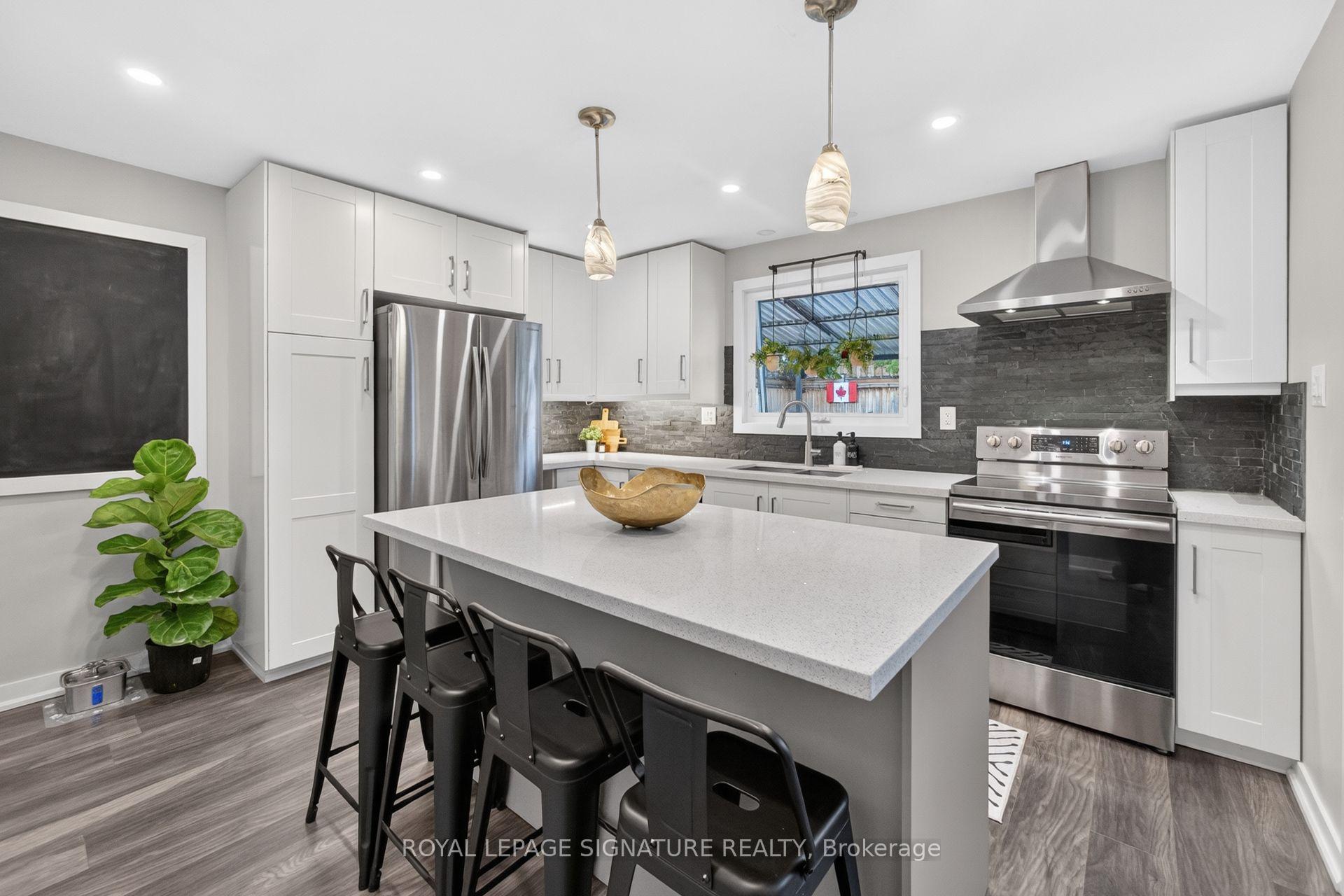 Photo 15 of 2595 Cavendish Drive, Burlington, Brant Hills — HOMEH