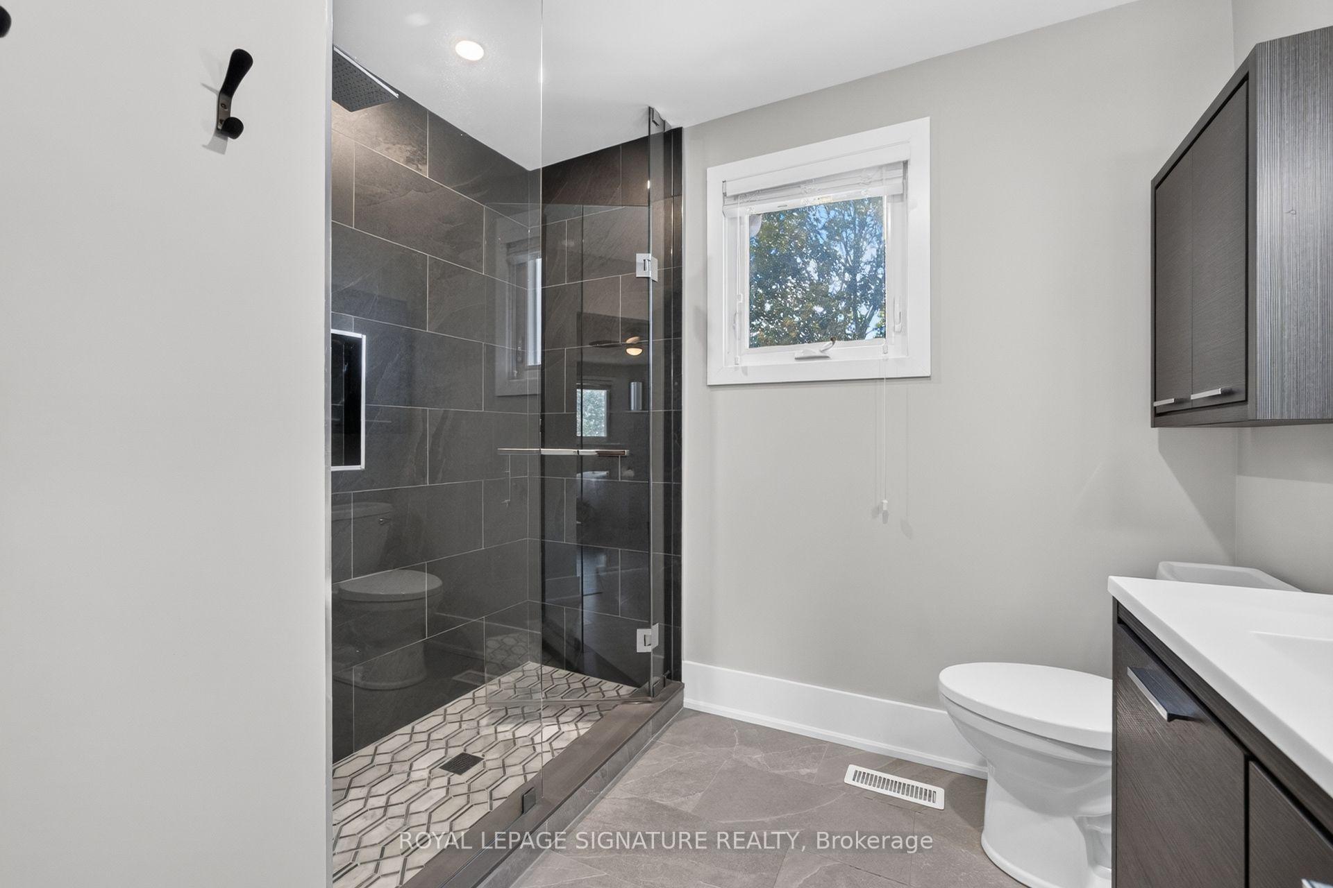 Photo 26 of 2595 Cavendish Drive, Burlington, Brant Hills — HOMEH