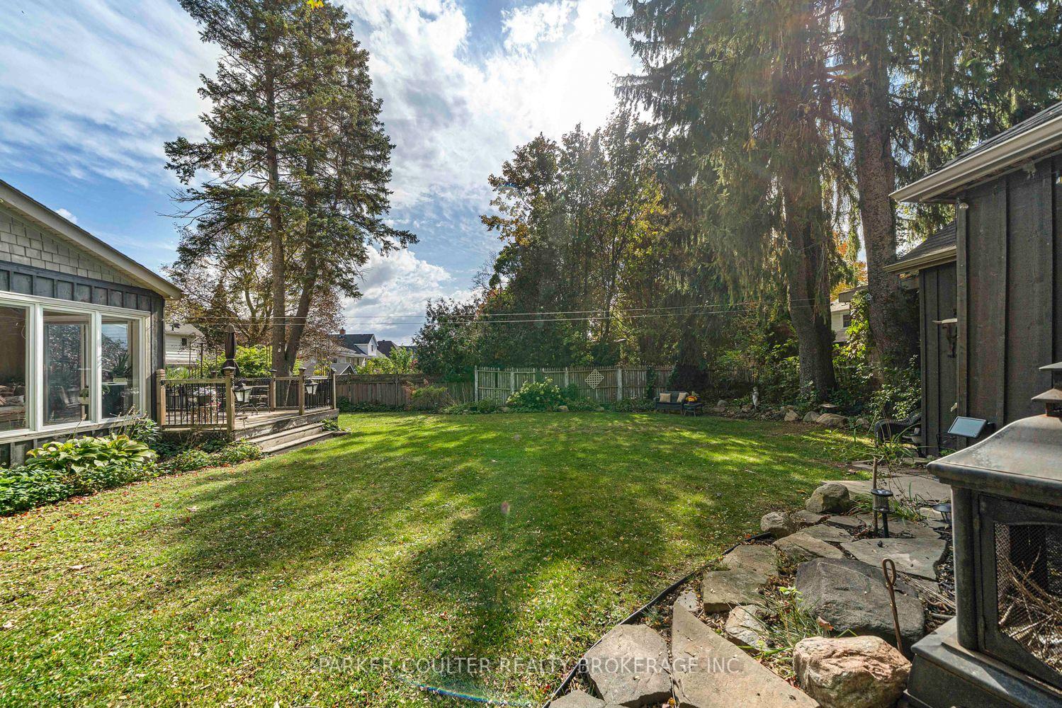 Photo 46 of 102 Clapperton Street, Barrie, Wellington — HOMEH