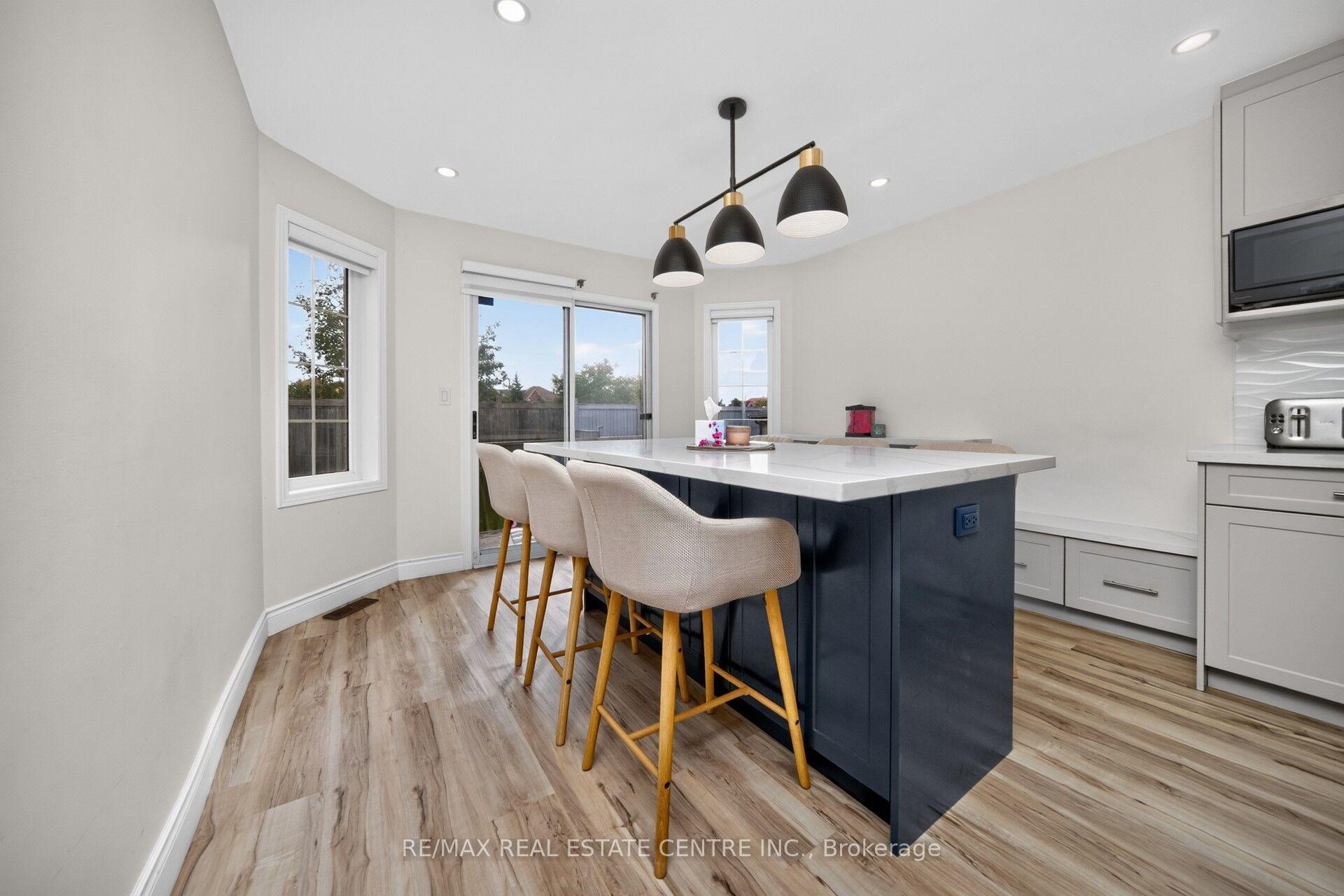 Photo 22 of 21 River Heights Drive, Brampton, Bram East — HOMEH