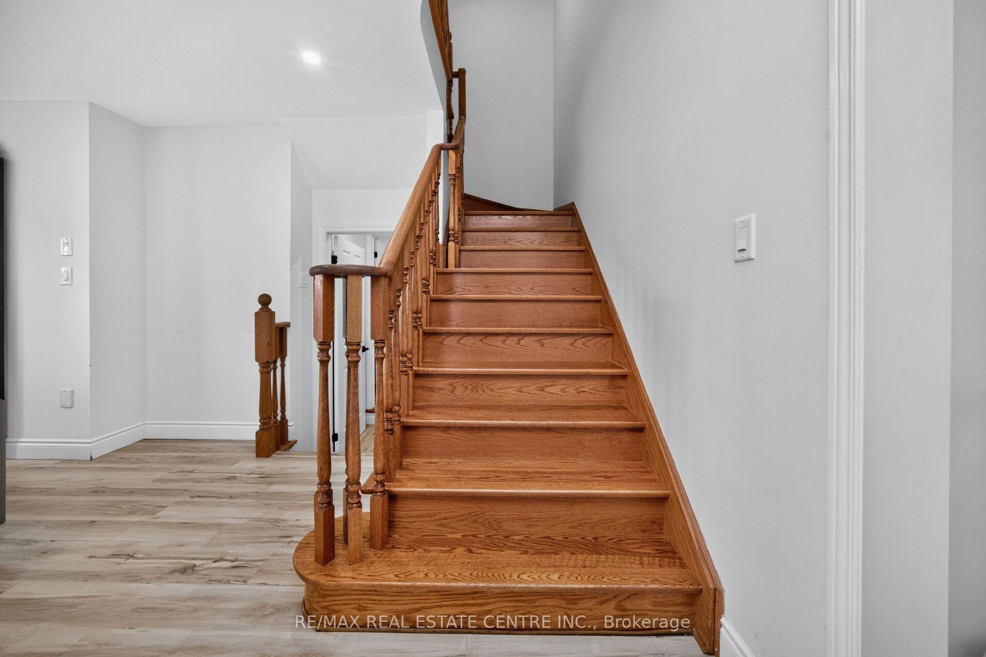Photo 27 of 21 River Heights Drive, Brampton, Bram East — HOMEH