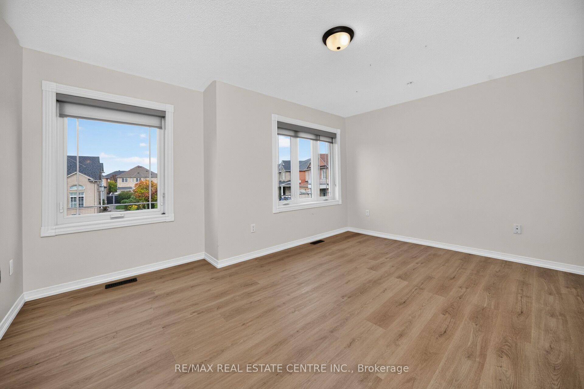 Photo 39 of 21 River Heights Drive, Brampton, Bram East — HOMEH