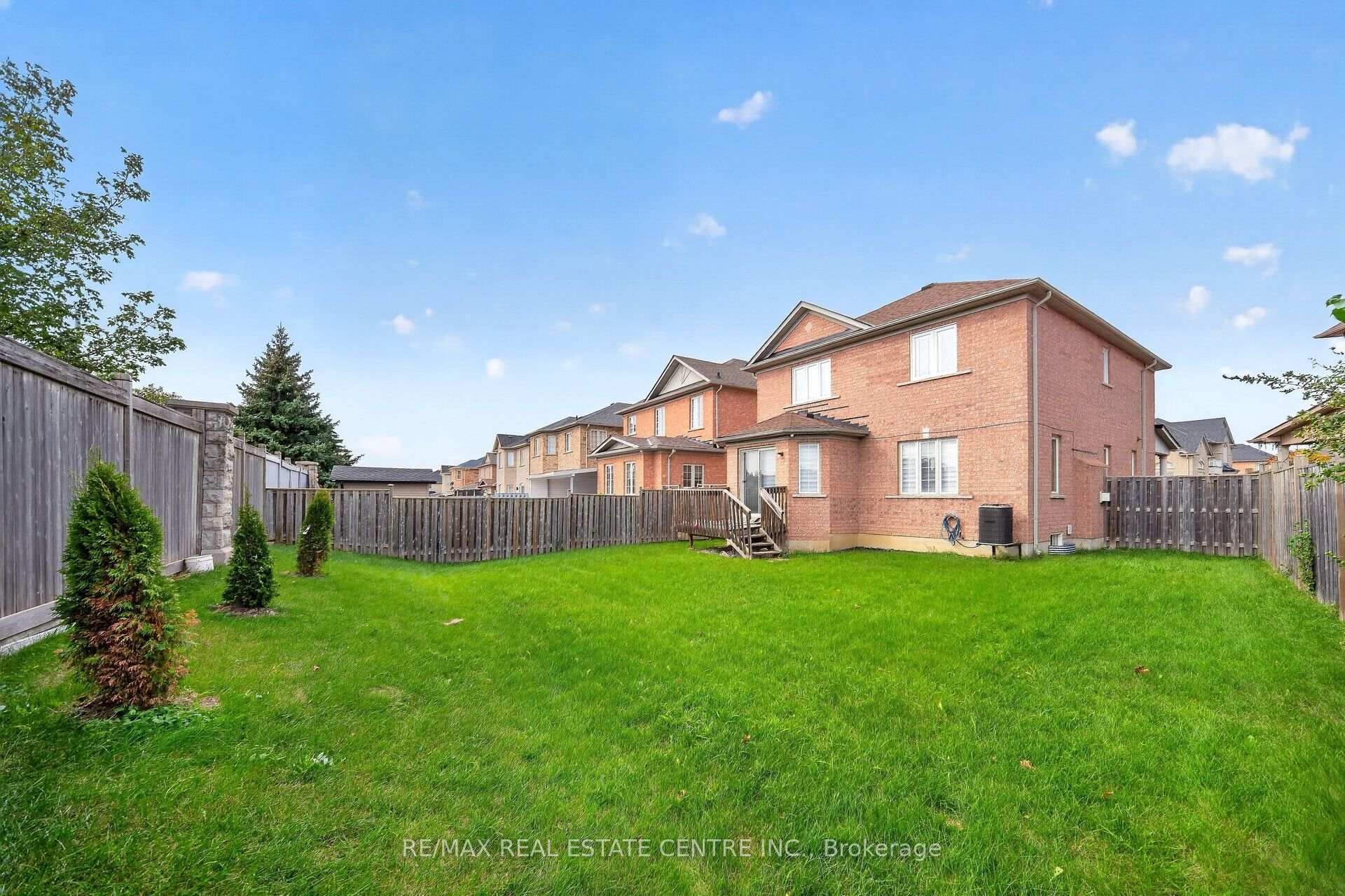 Photo 47 of 21 River Heights Drive, Brampton, Bram East — HOMEH
