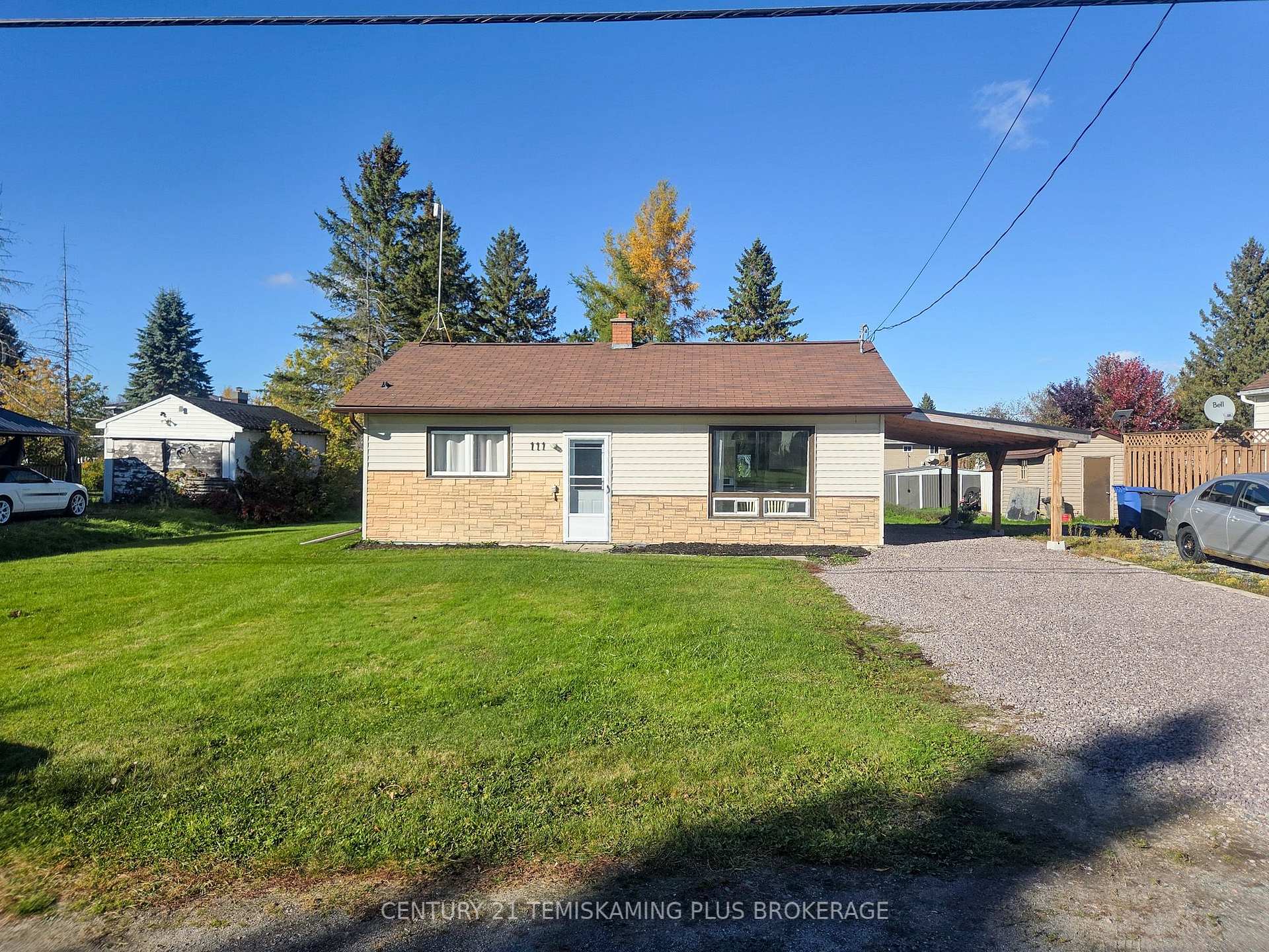 Photo 2 of 111 Second Avenue, Englehart — HOMEH