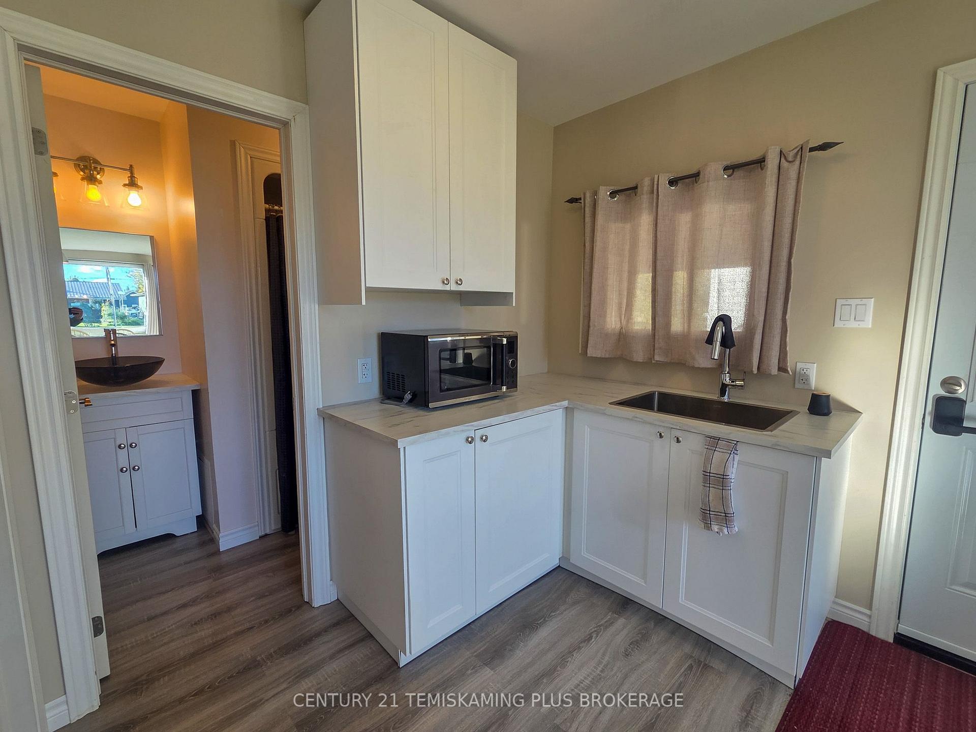 Photo 5 of 111 Second Avenue, Englehart — HOMEH