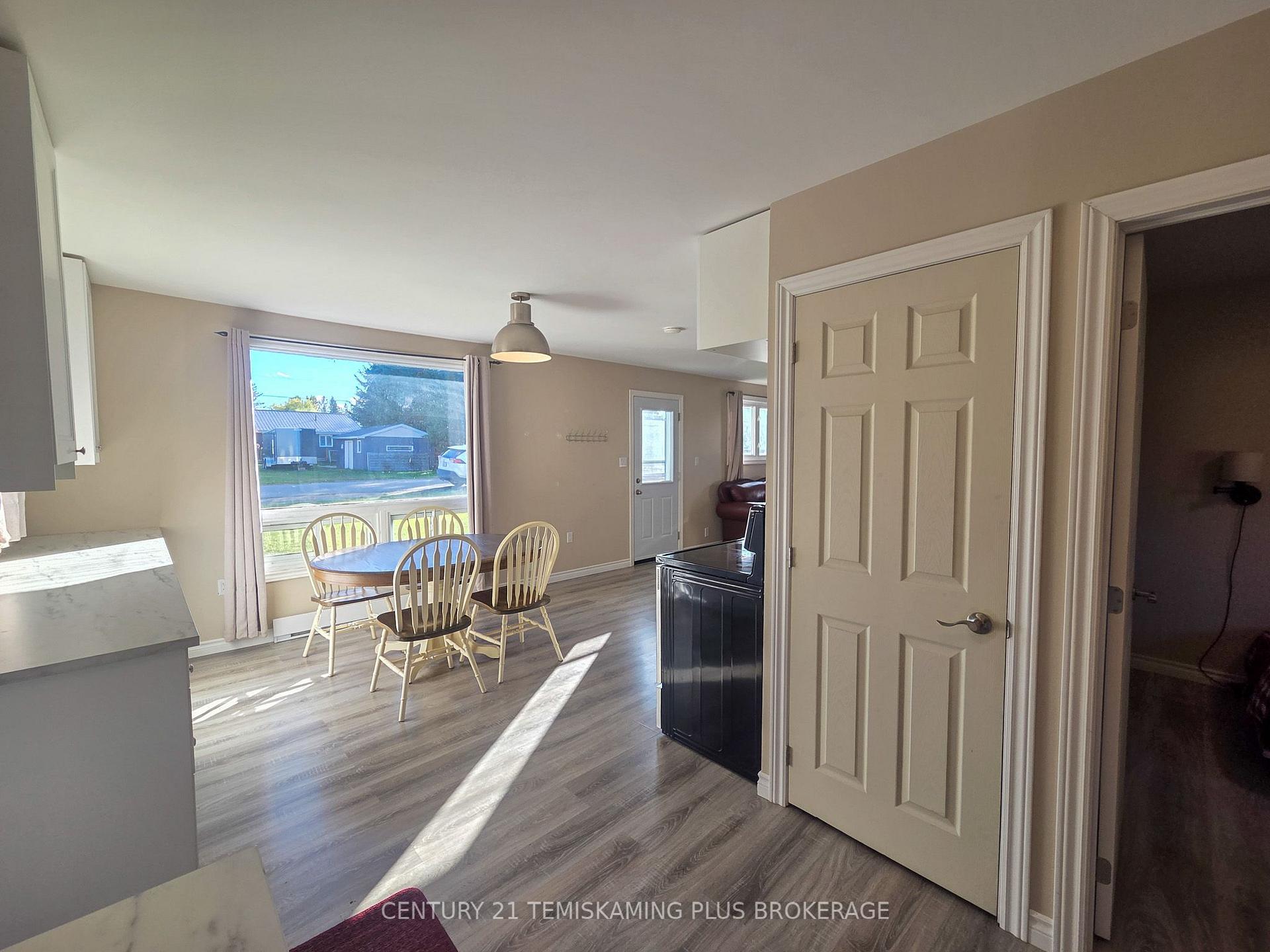 Photo 6 of 111 Second Avenue, Englehart — HOMEH