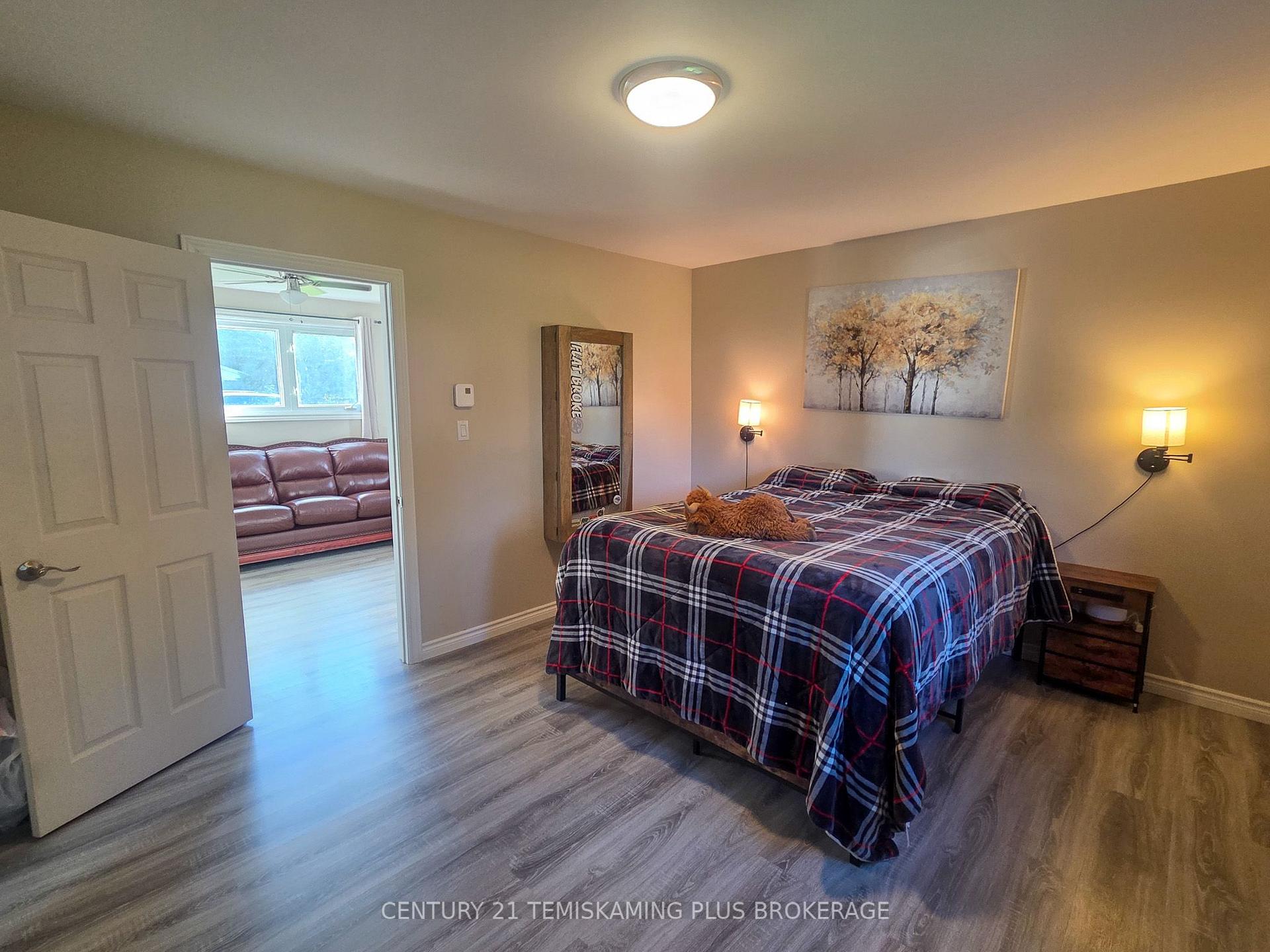 Photo 15 of 111 Second Avenue, Englehart — HOMEH