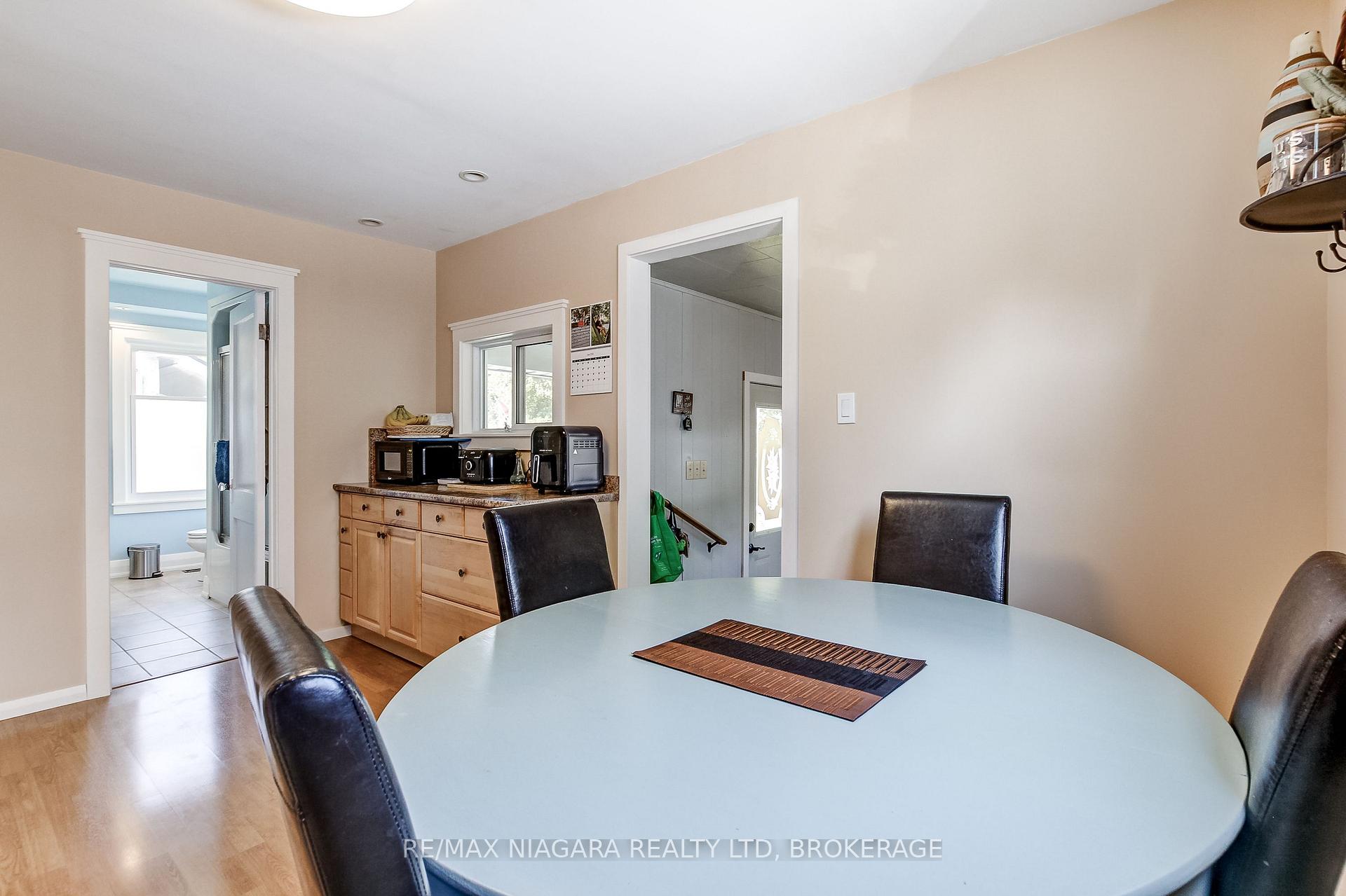 Photo 16 of 100 Dunkirk Road, Welland, Lincoln/Crowland — HOMEH