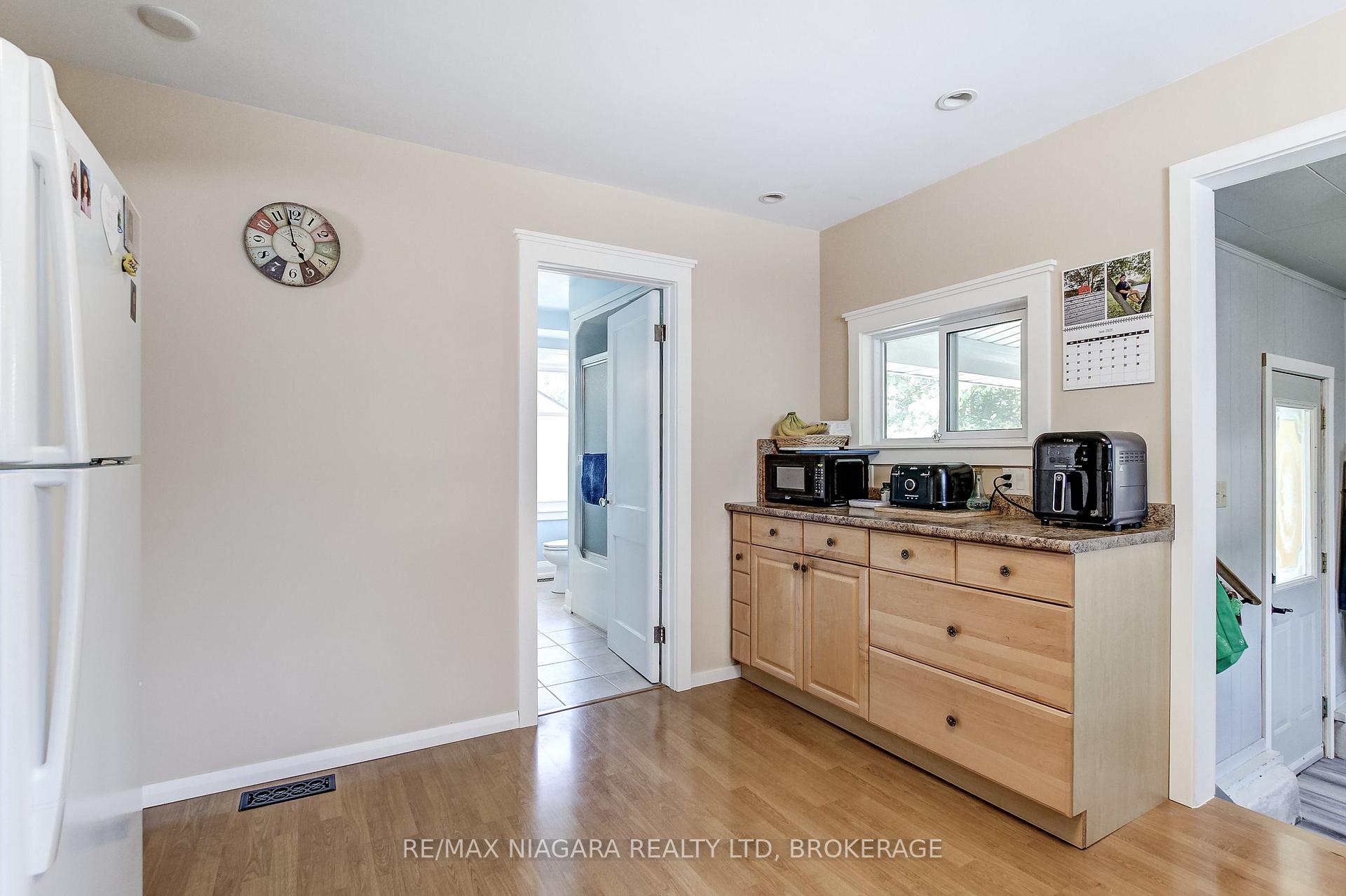 Photo 17 of 100 Dunkirk Road, Welland, Lincoln/Crowland — HOMEH