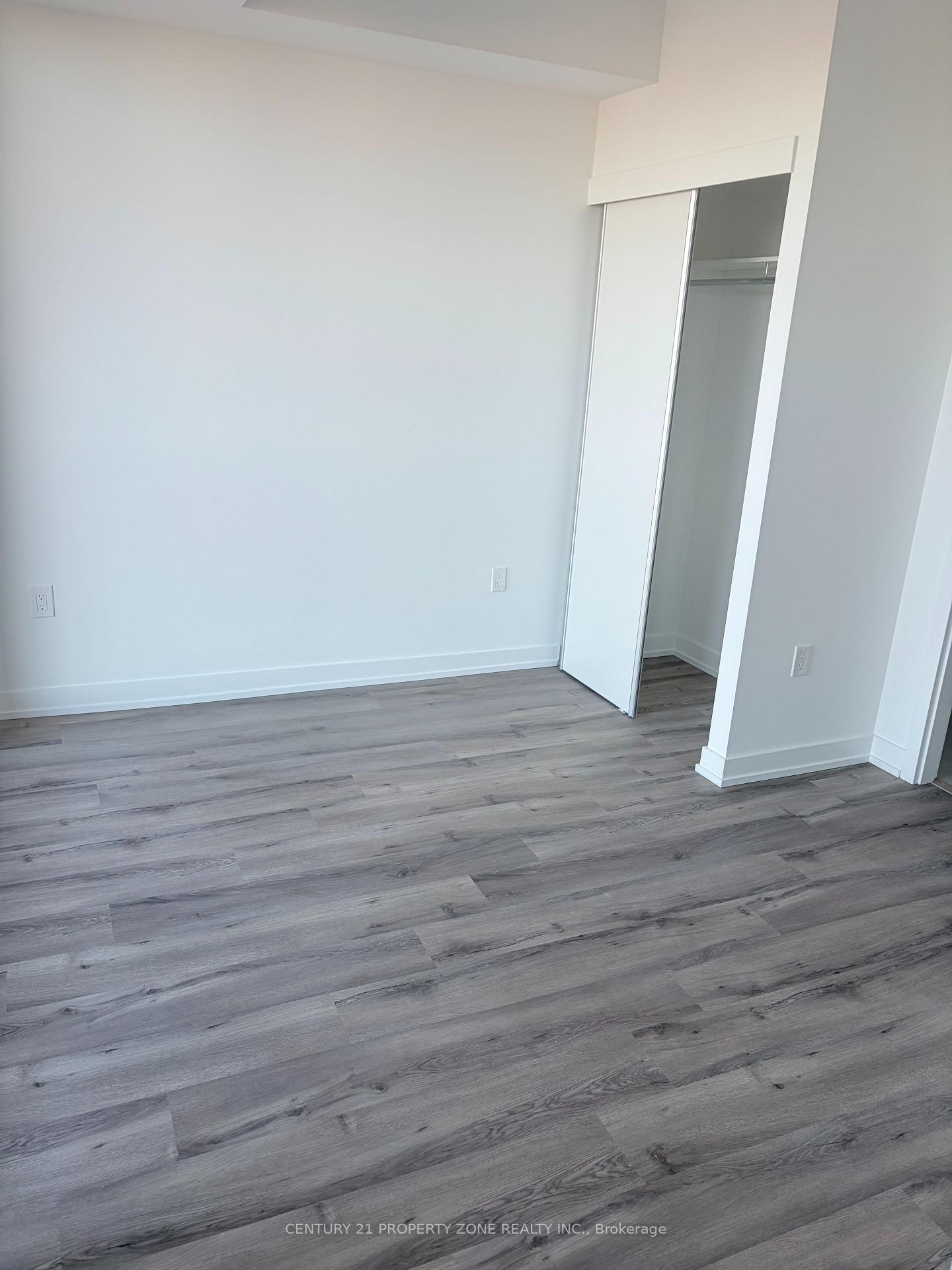 Photo 11 of 30 Francis Street S, Kitchener, City Commercial Core — HOMEH