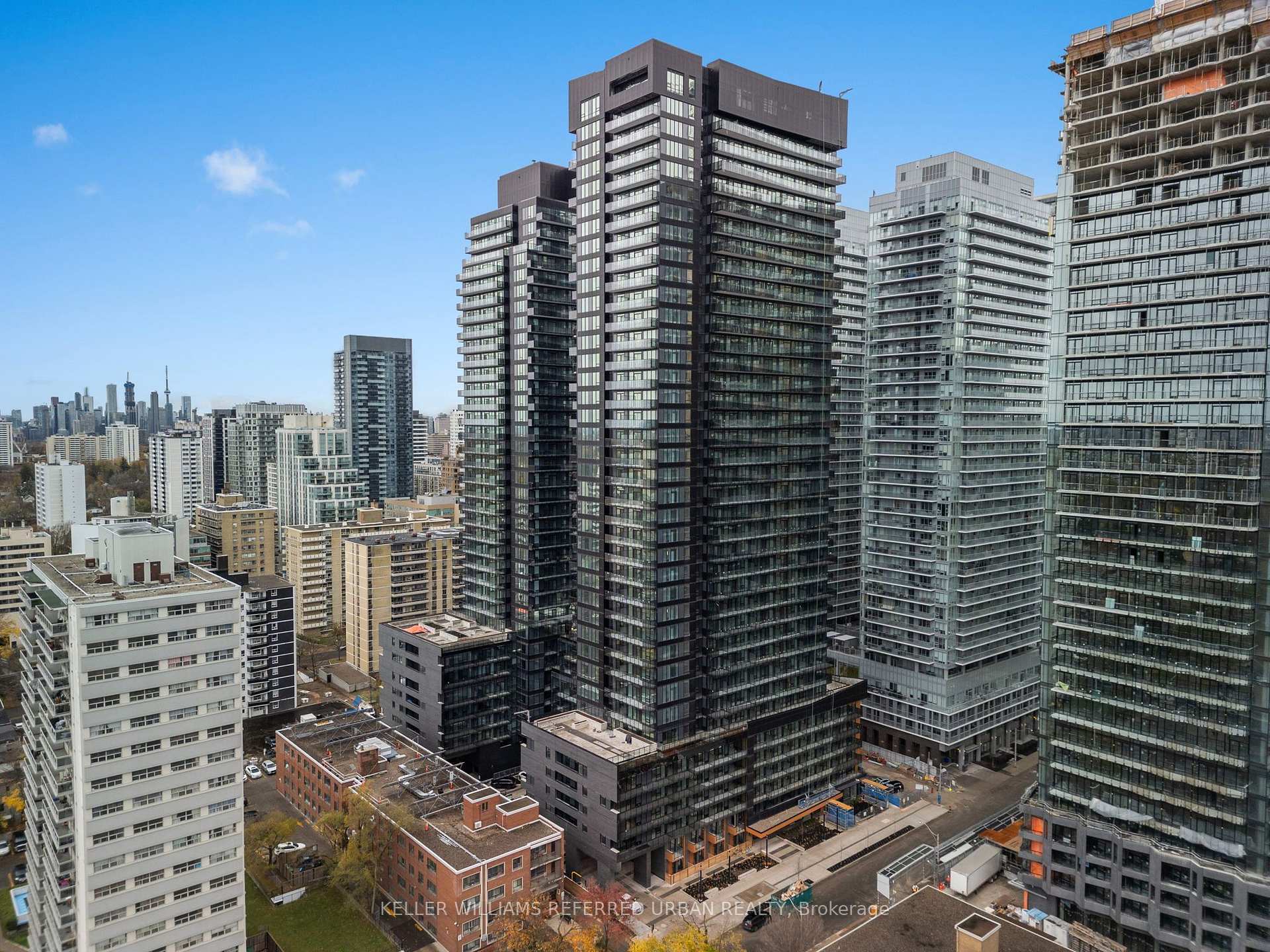 Photo of Unit 318, 117 Broadway Avenue