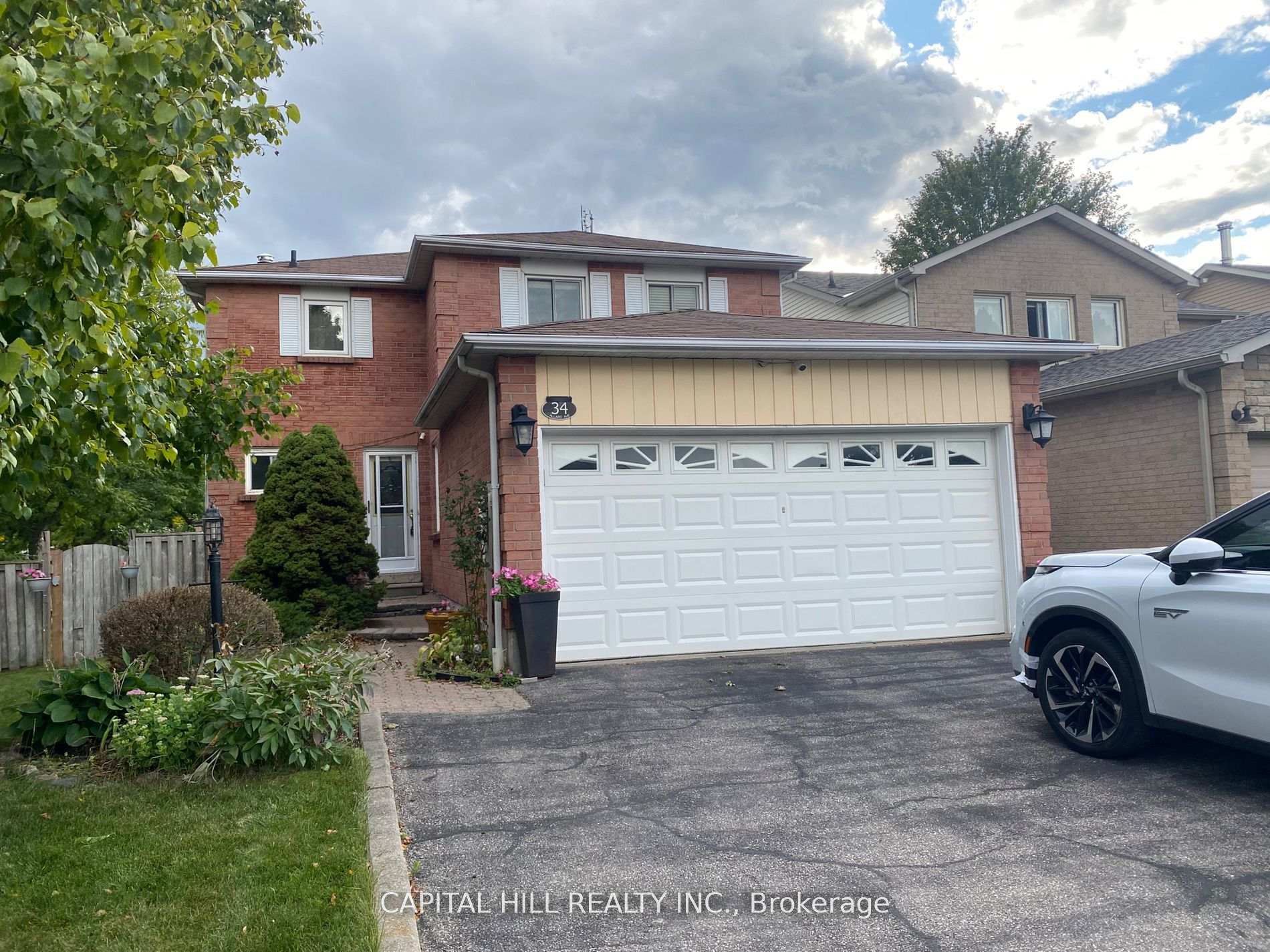 Photo 3 of Unit Main Floor, 34 Allard Avenue, Ajax, Central East — HOMEH