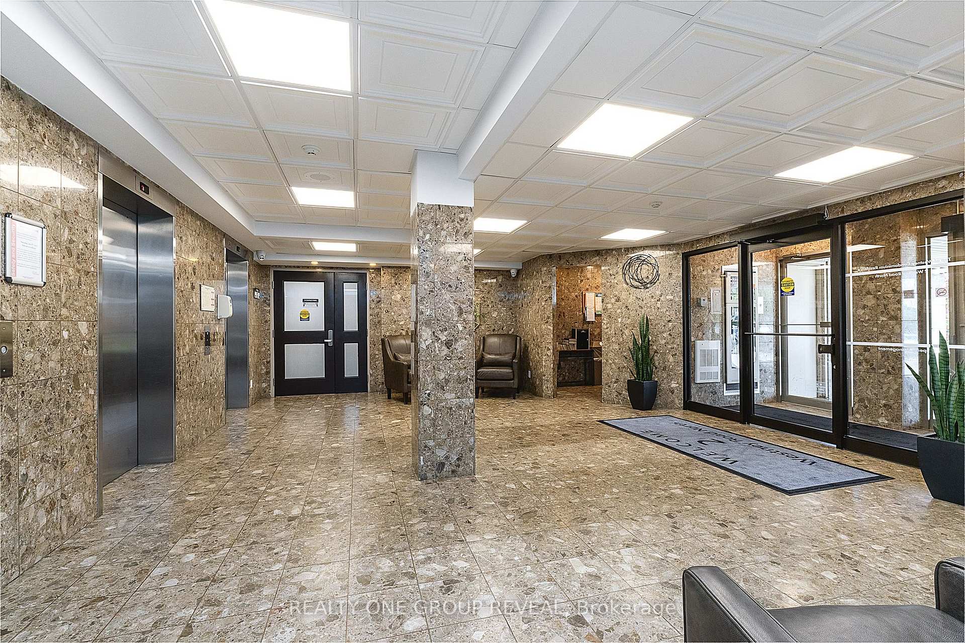 Photo 4 of Unit 602, 2 Westney Road N, Ajax, Central West — HOMEH
