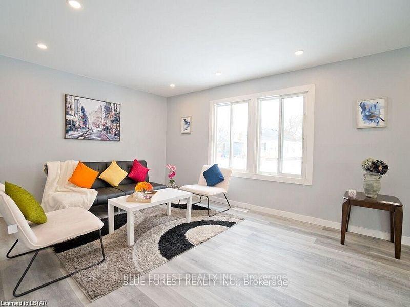 Photo 9 of 97 Delaware Street, London, East M — HOMEH