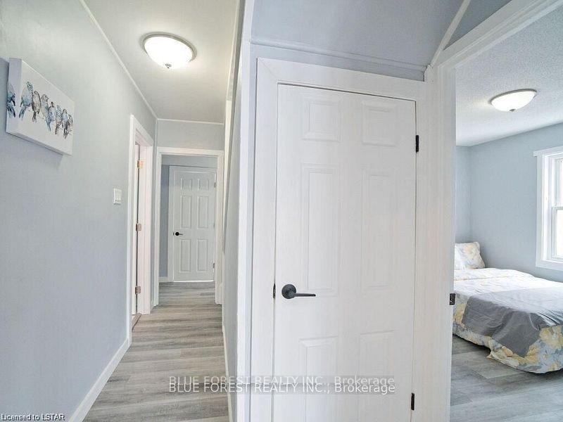 Photo 10 of 97 Delaware Street, London, East M — HOMEH