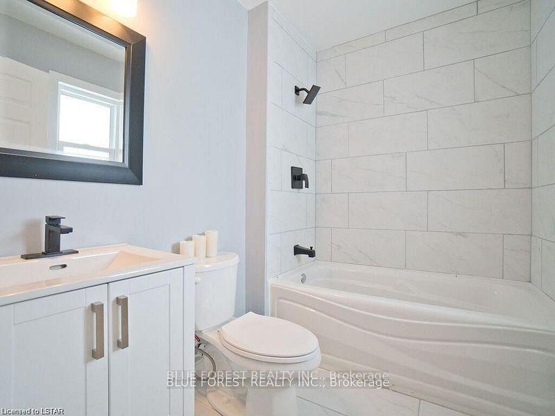 Photo 16 of 97 Delaware Street, London, East M — HOMEH
