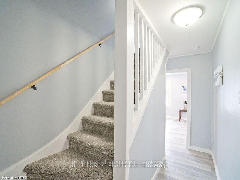 Photo 19 of 97 Delaware Street, London, East M — HOMEH
