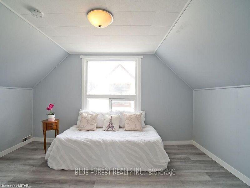 Photo 29 of 97 Delaware Street, London, East M — HOMEH