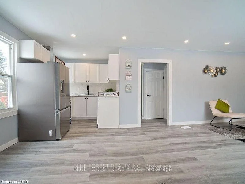 Photo 18 of 97 Delaware Street, London, East M — HOMEH