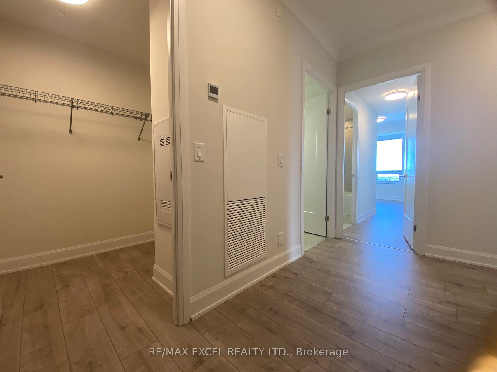 Photo 7 of Unit 2101, 38 Water Walk Drive, Markham, Unionville — HOMEH