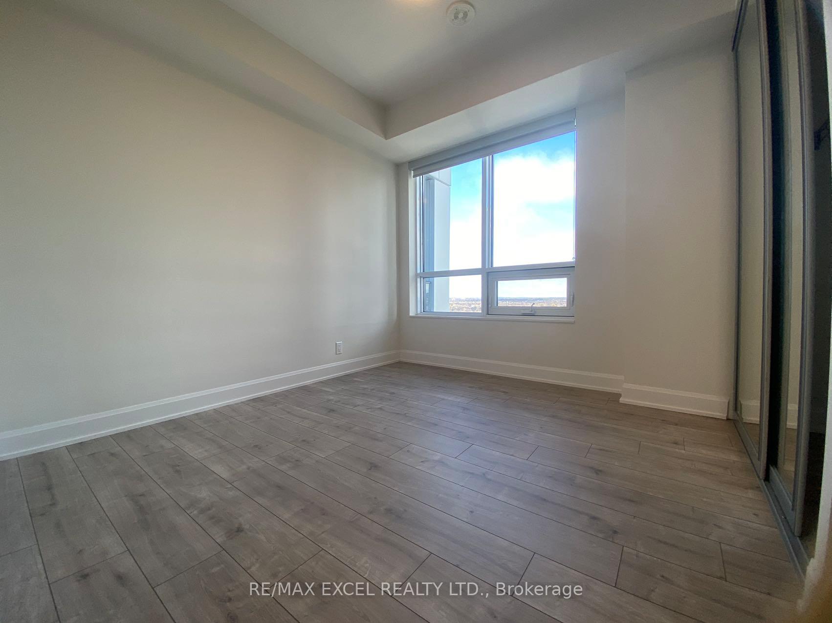 Photo 14 of Unit 2101, 38 Water Walk Drive, Markham, Unionville — HOMEH