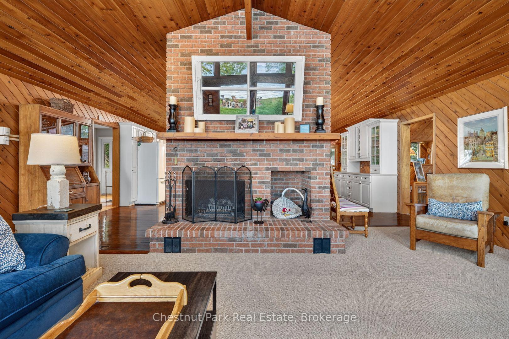 Photo 10 of 1034 Degrassi Cove Place, Innisfil, Churchill — HOMEH