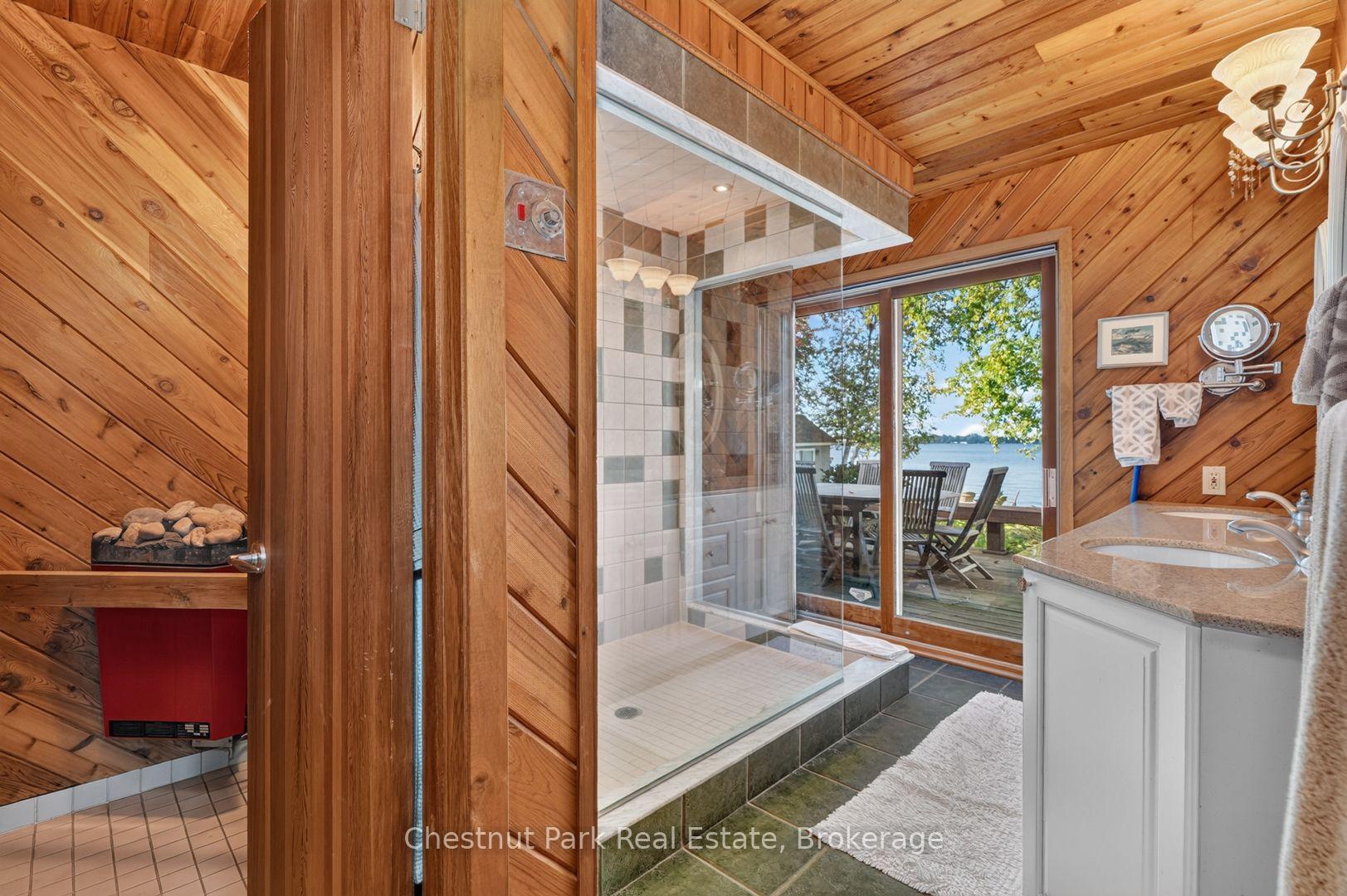 Photo 19 of 1034 Degrassi Cove Place, Innisfil, Churchill — HOMEH