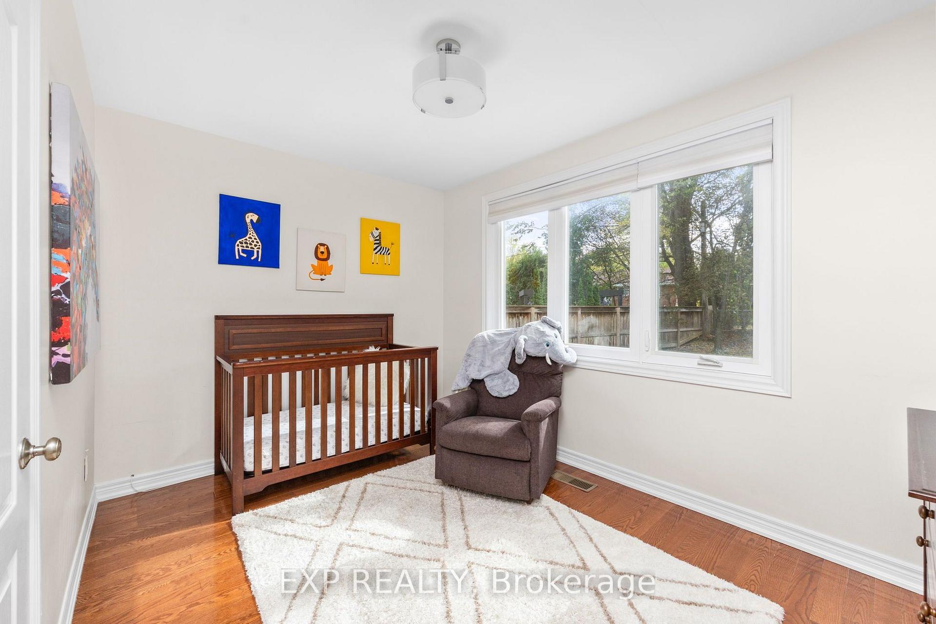 Photo 15 of 5 Tadcaster Place, North York, Banbury-Don Mills — HOMEH