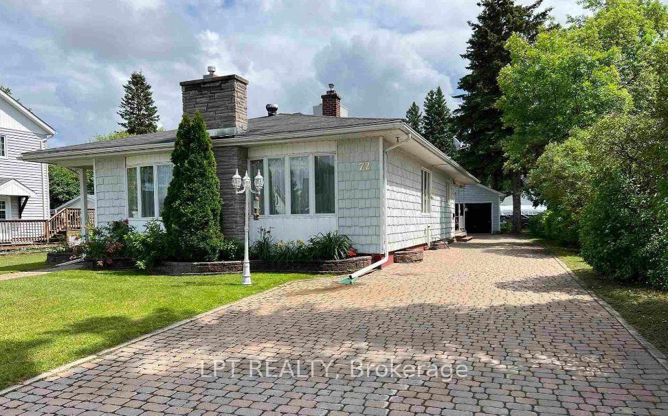 Photo of 72 Dominion Avenue