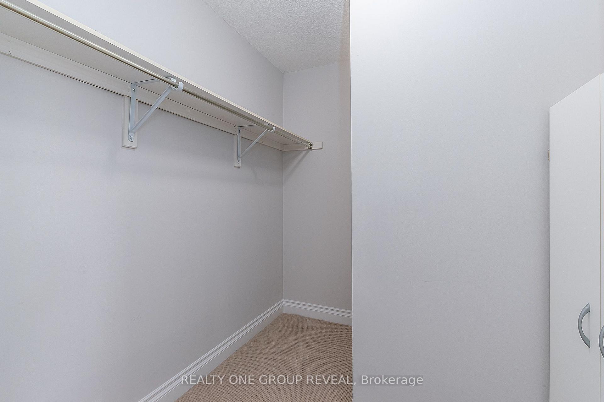 Photo 13 of 997 Copperfield Drive, Oshawa, Eastdale — HOMEH
