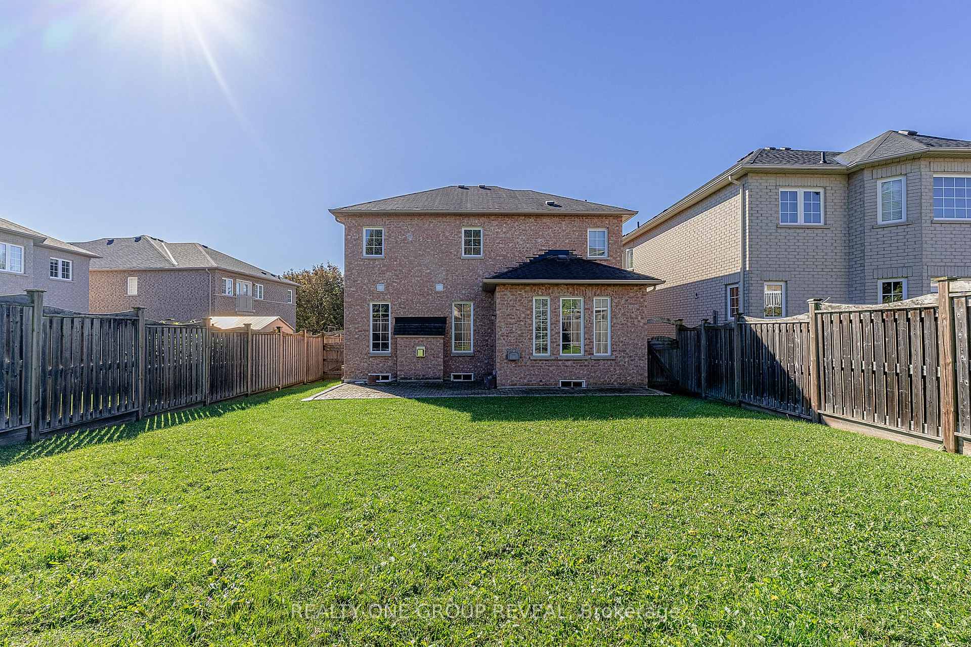 Photo 37 of 997 Copperfield Drive, Oshawa, Eastdale — HOMEH