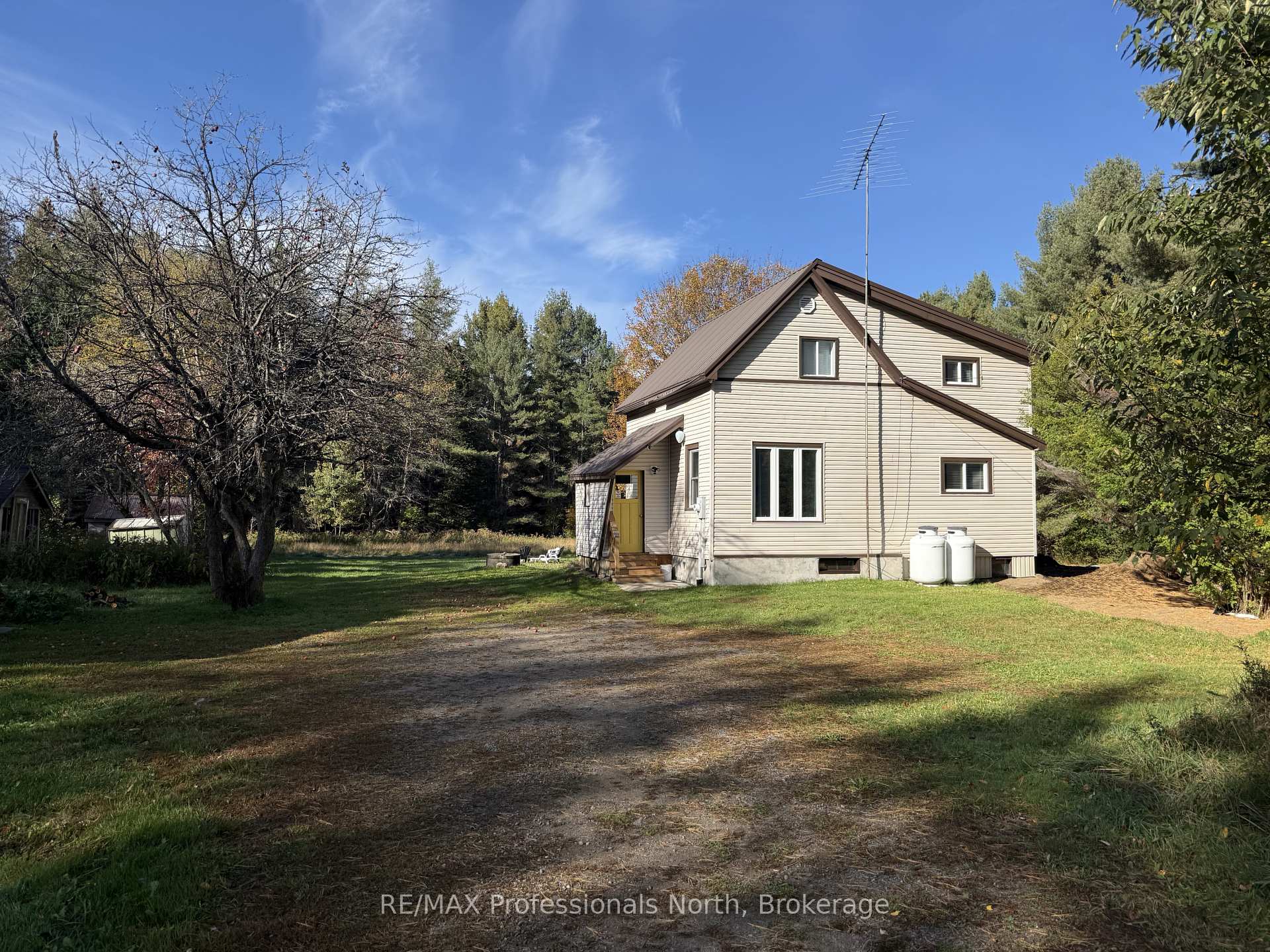 Photo of 2631 Brunel Road
