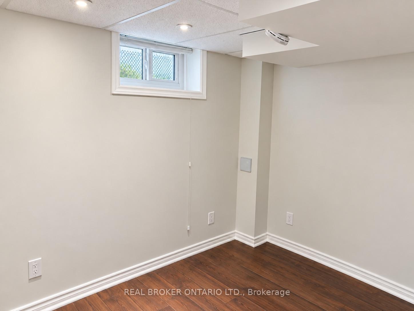 Photo 18 of 49 Thompson Avenue, Thorold, Thorold Downtown — HOMEH
