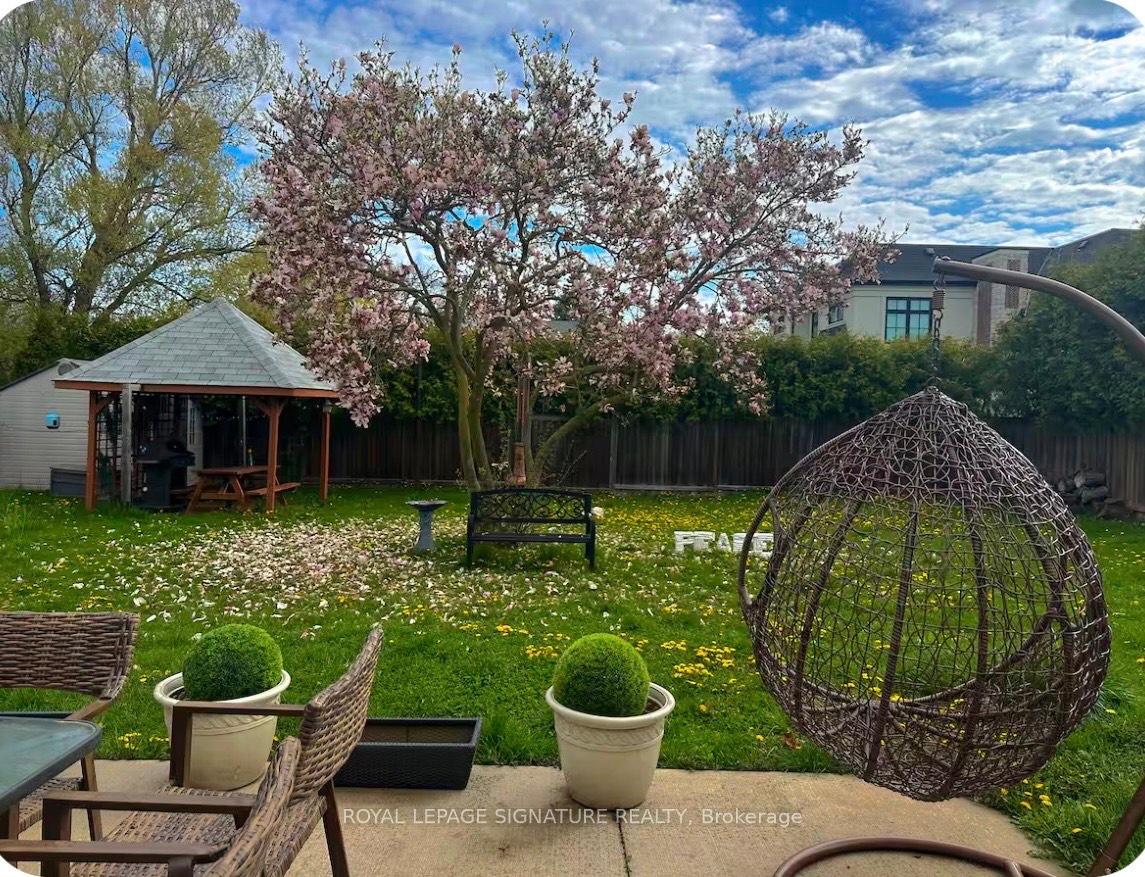Photo 3 of Unit Main, 441 Seaton Drive, Oakville, West — HOMEH