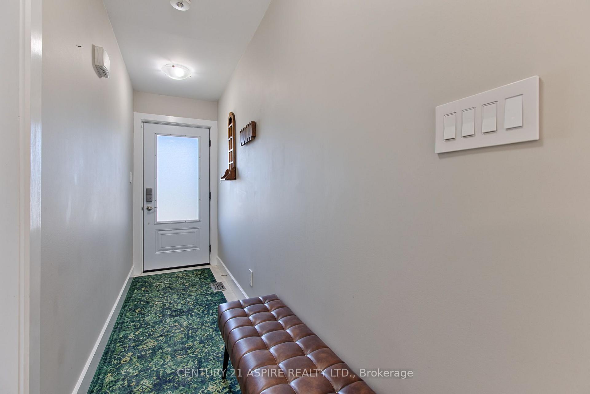 Photo 3 of 59 Noble Crescent, Petawawa, Petawawa — HOMEH