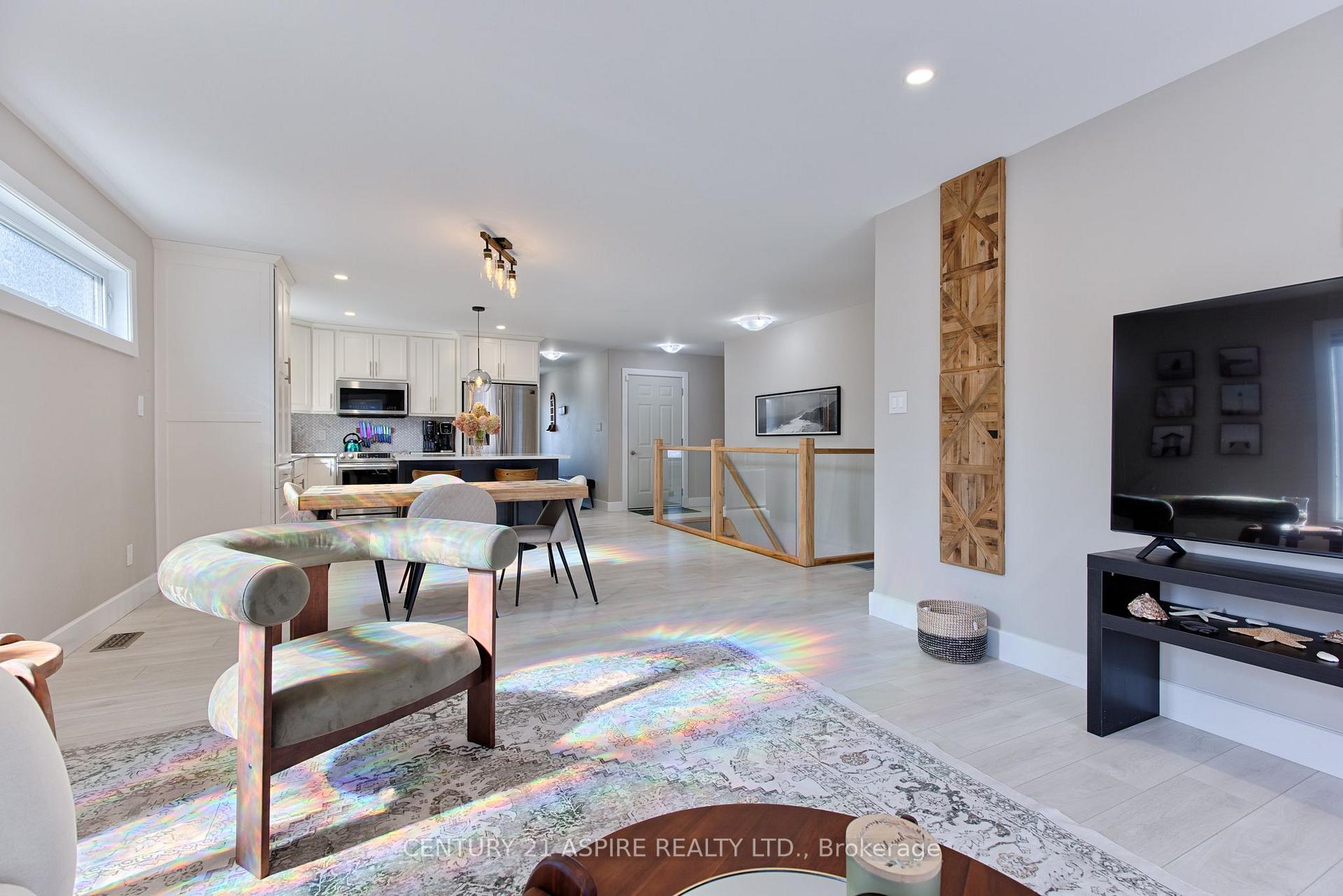 Photo 16 of 59 Noble Crescent, Petawawa, Petawawa — HOMEH