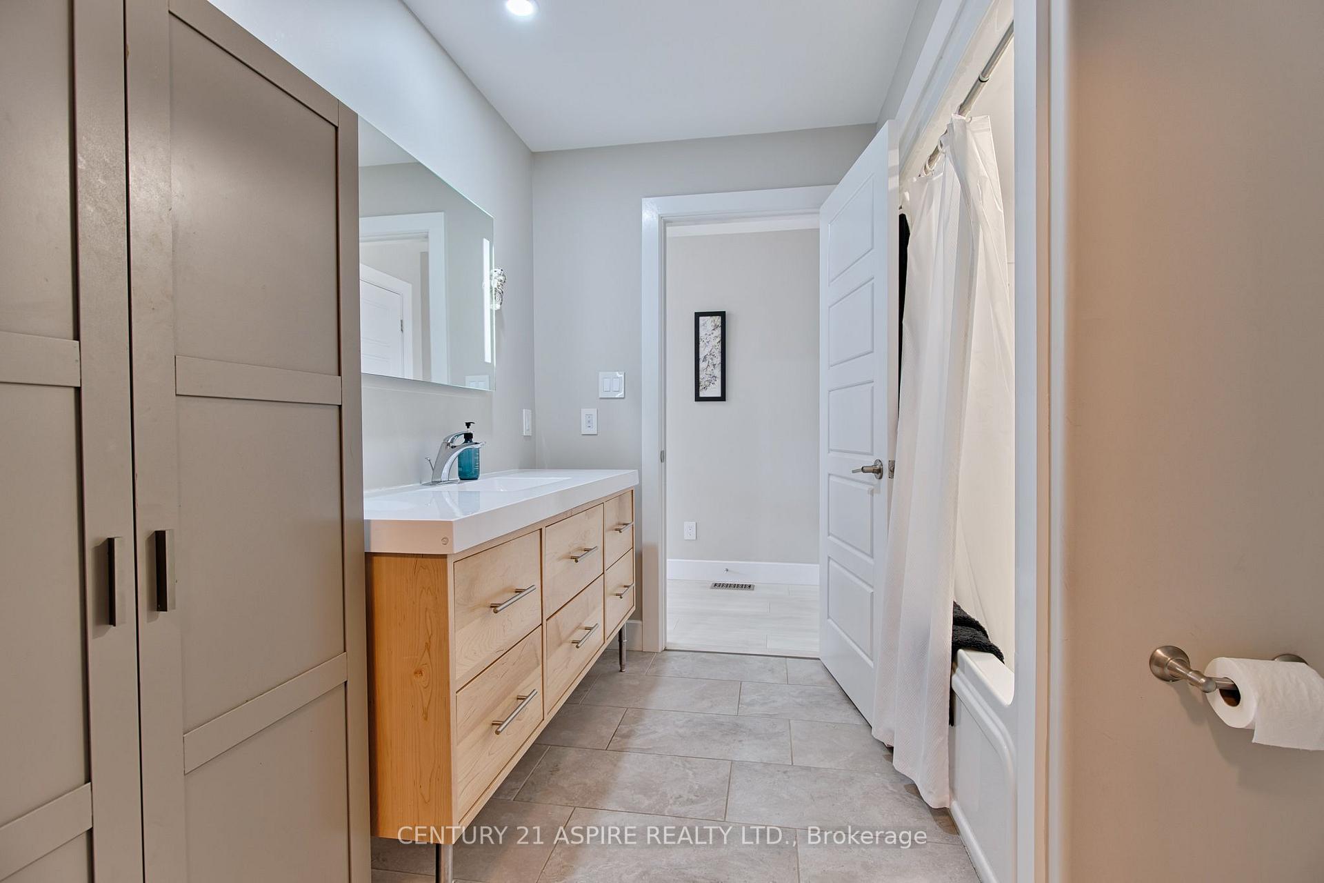 Photo 21 of 59 Noble Crescent, Petawawa, Petawawa — HOMEH