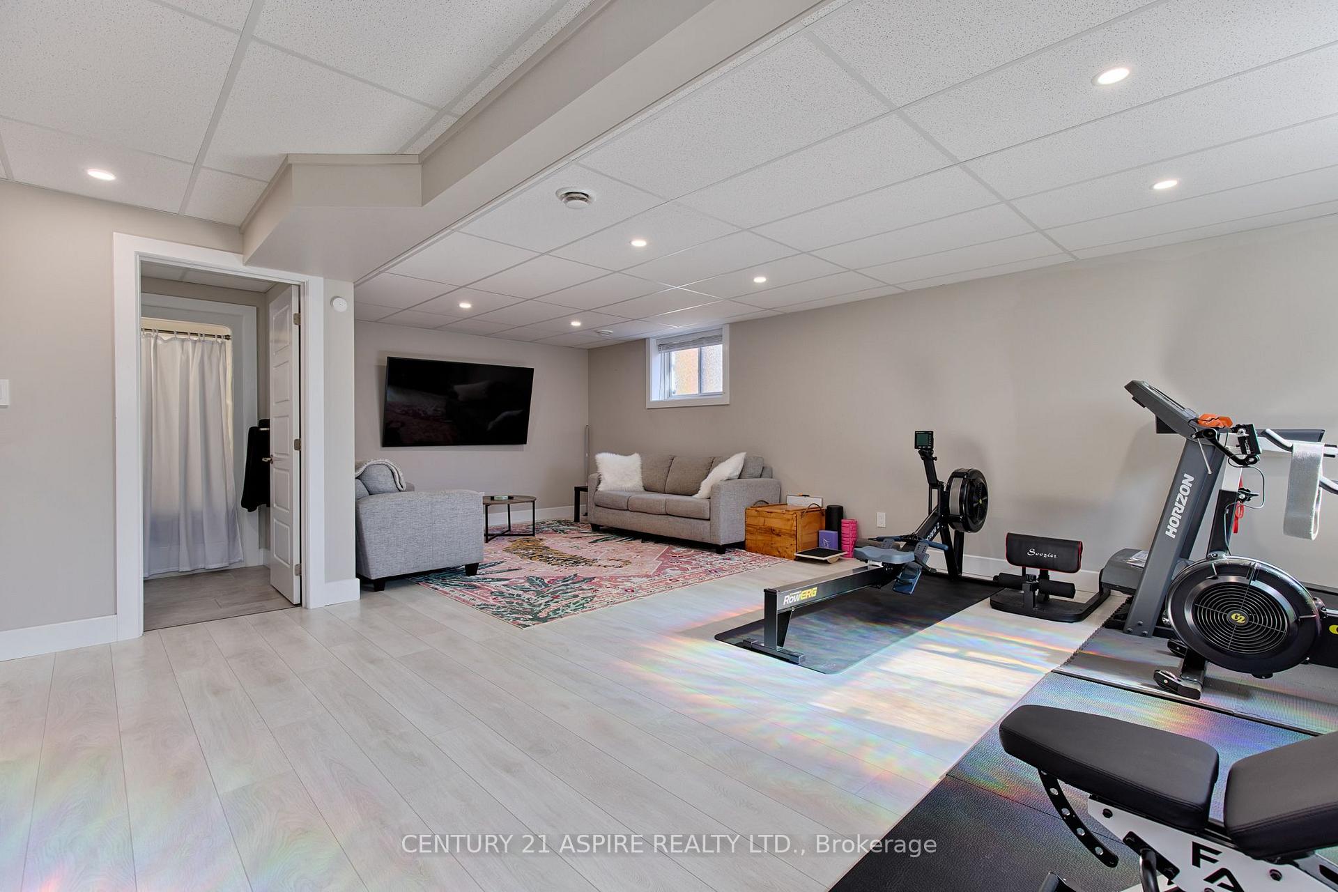 Photo 28 of 59 Noble Crescent, Petawawa, Petawawa — HOMEH