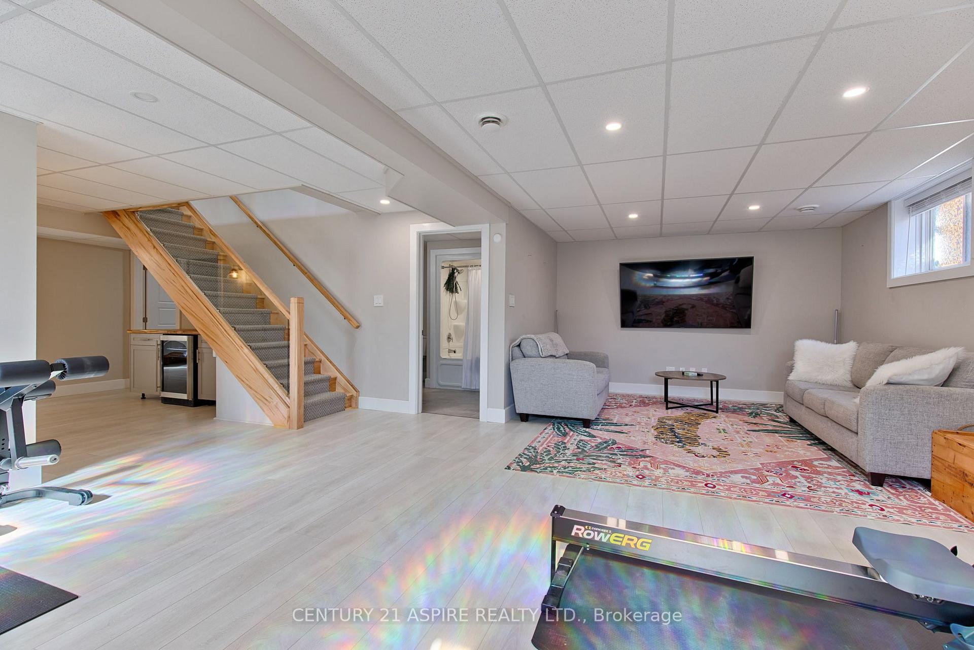 Photo 29 of 59 Noble Crescent, Petawawa, Petawawa — HOMEH