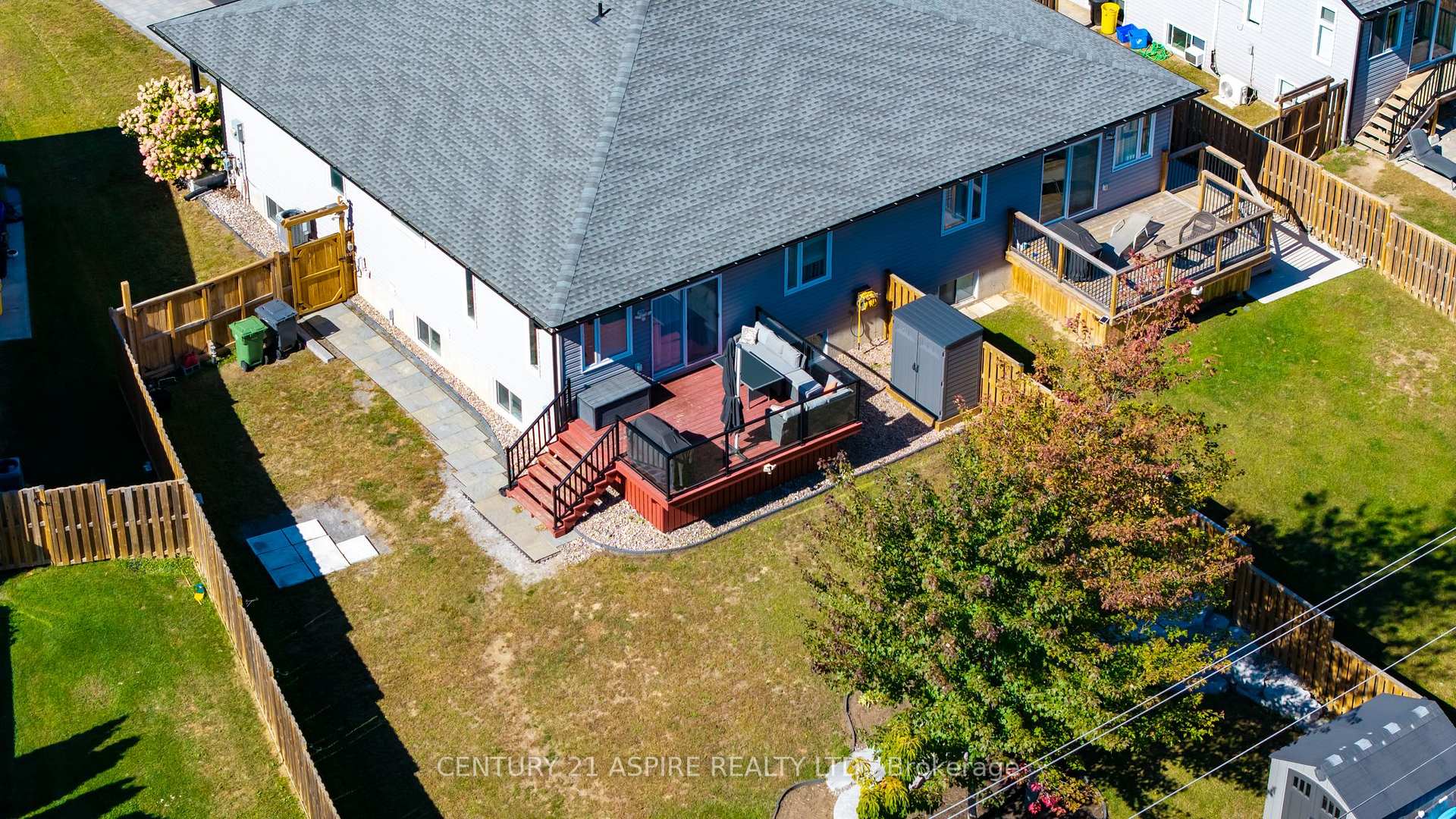 Photo 38 of 59 Noble Crescent, Petawawa, Petawawa — HOMEH