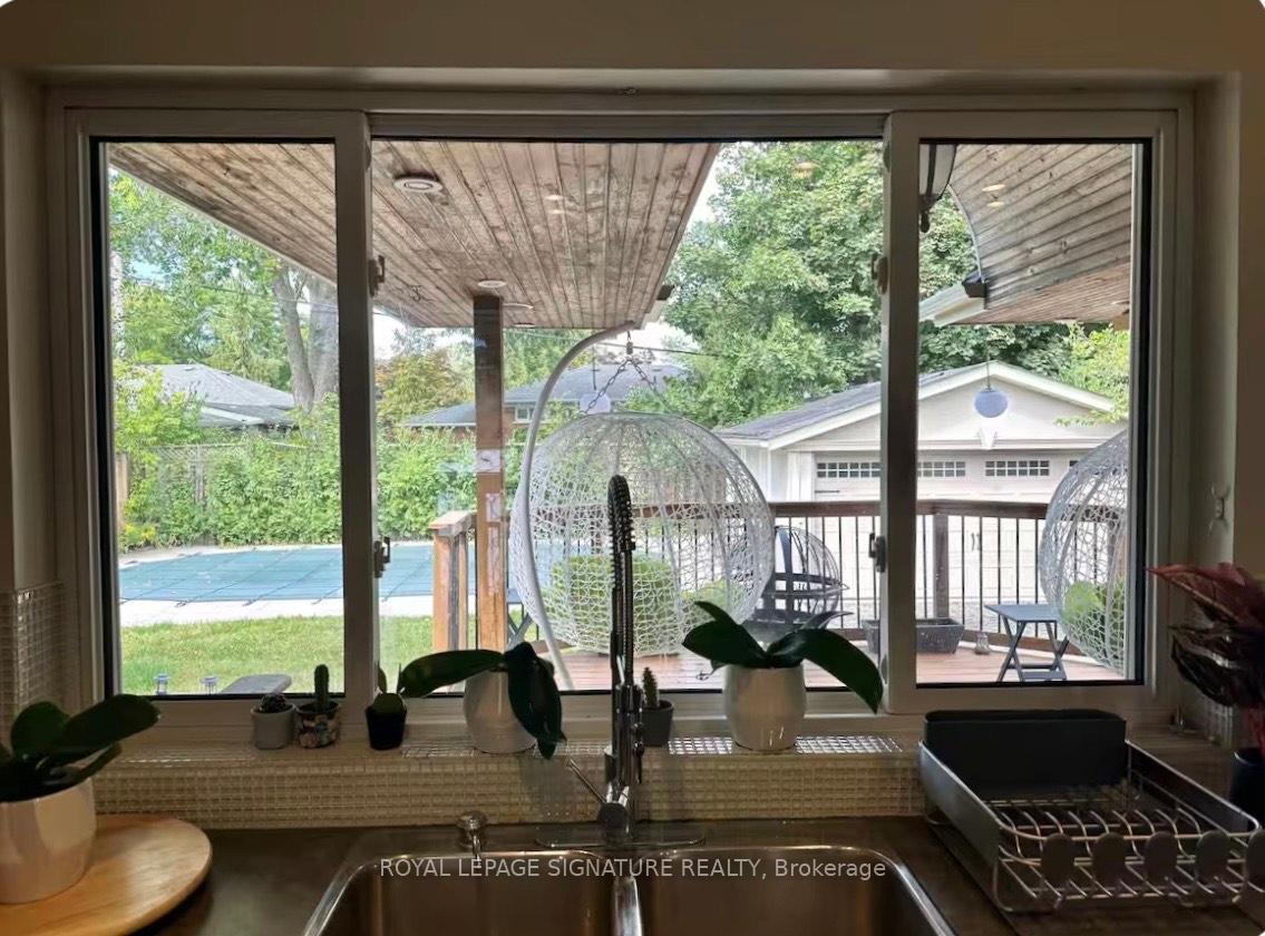 Photo 6 of 1353 Sheldon Avenue, Oakville, West — HOMEH