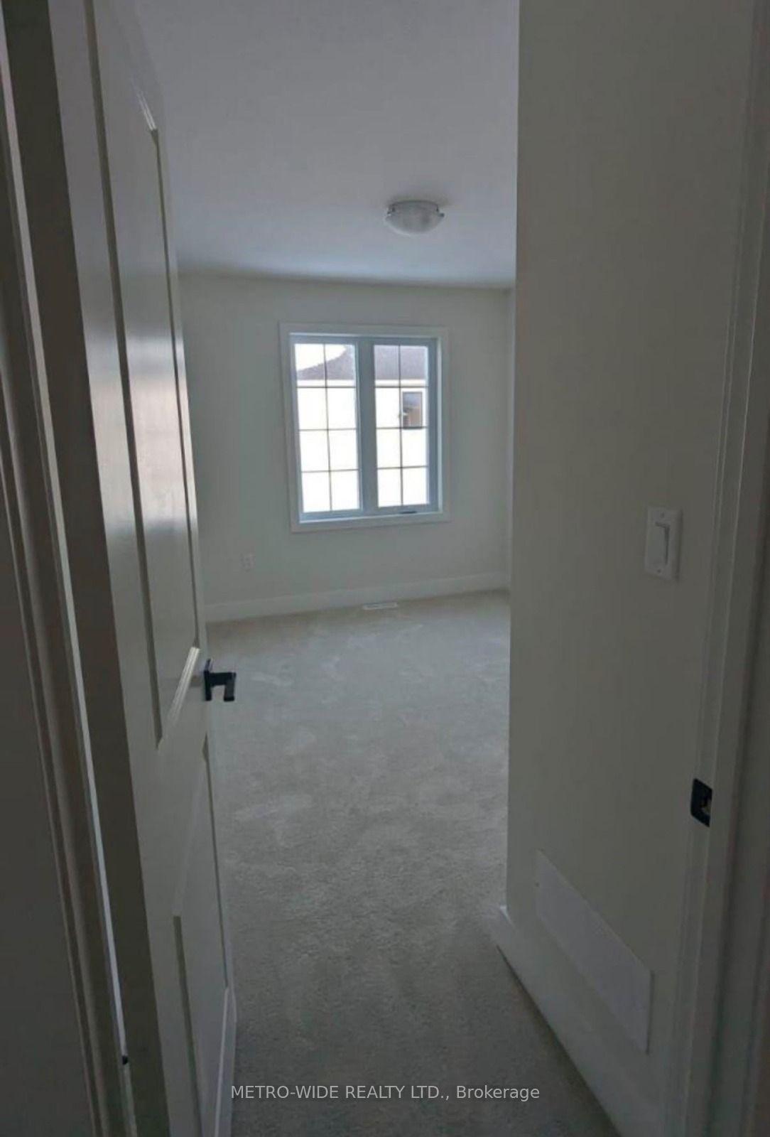 Photo 11 of Unit 113, 1960 Evans Boulevard, London, South U — HOMEH