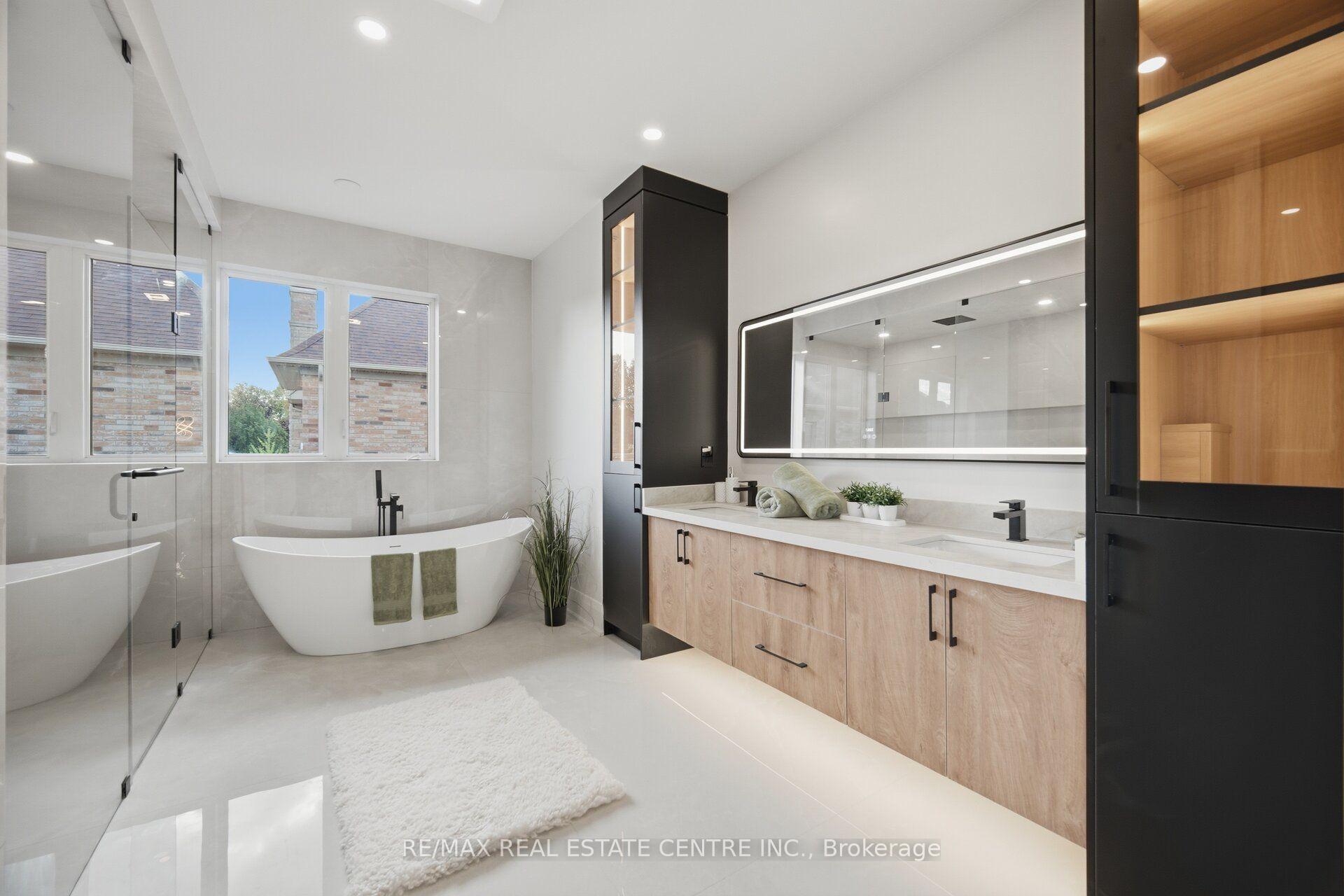 Photo 20 of 4 Calstock Place, Brampton, Credit Valley — HOMEH