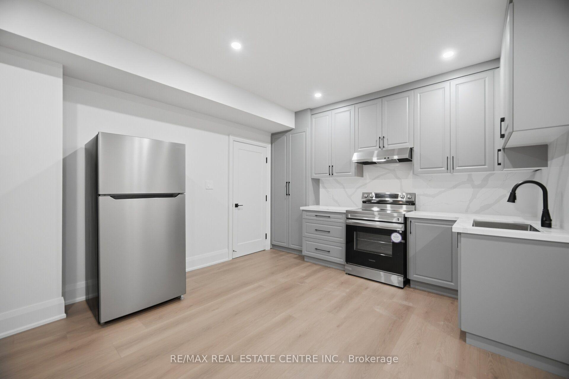 Photo 37 of 4 Calstock Place, Brampton, Credit Valley — HOMEH