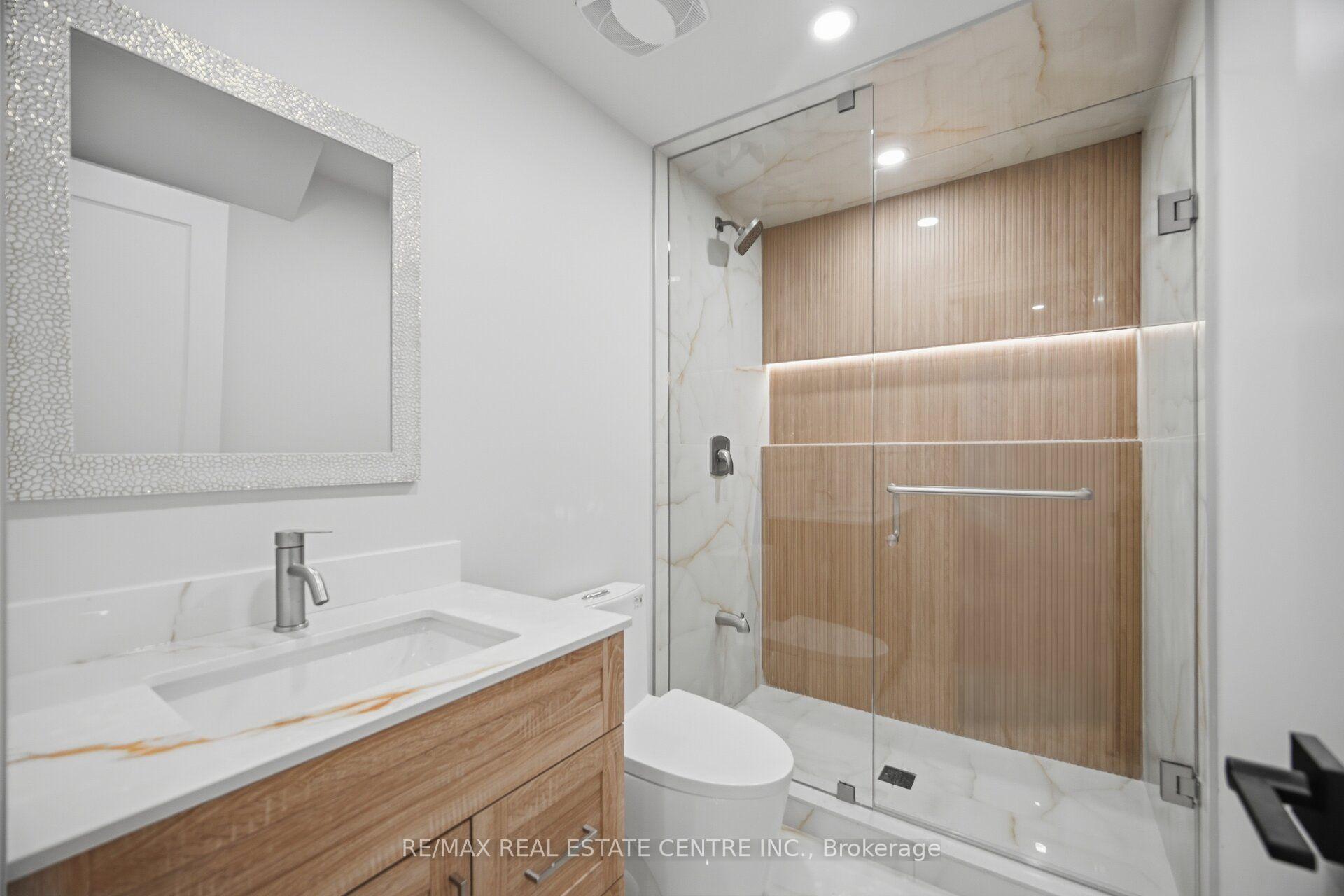 Photo 38 of 4 Calstock Place, Brampton, Credit Valley — HOMEH