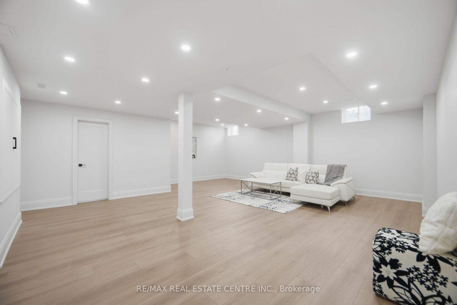 Photo 40 of 4 Calstock Place, Brampton, Credit Valley — HOMEH
