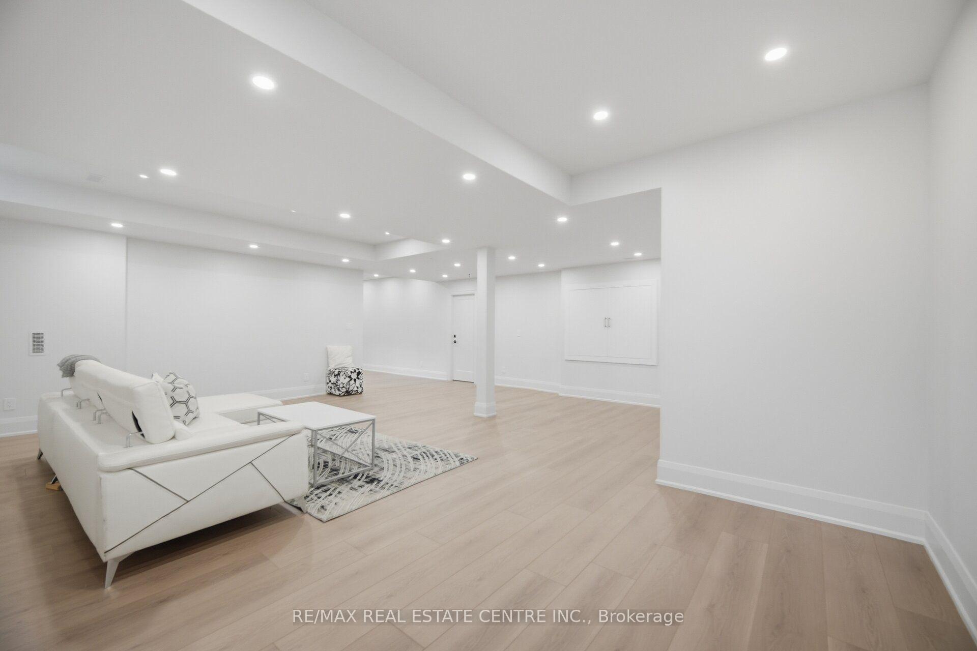 Photo 41 of 4 Calstock Place, Brampton, Credit Valley — HOMEH