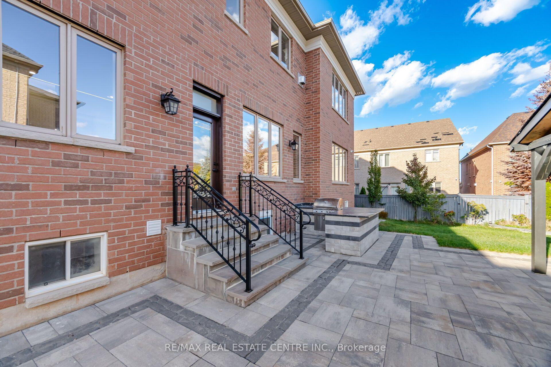 Photo 47 of 4 Calstock Place, Brampton, Credit Valley — HOMEH